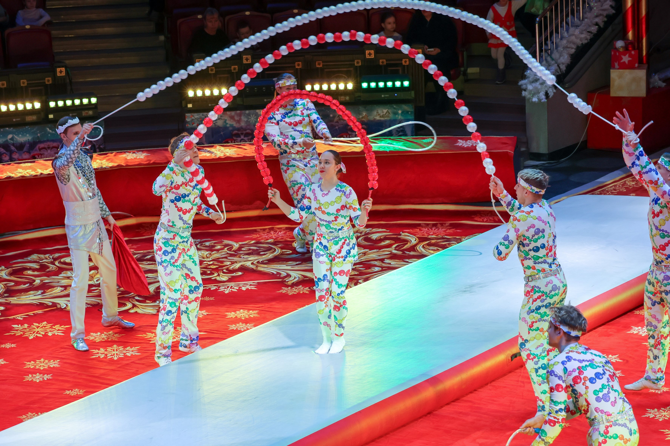 Цирк. Фотограф Дмитрий Алексеев