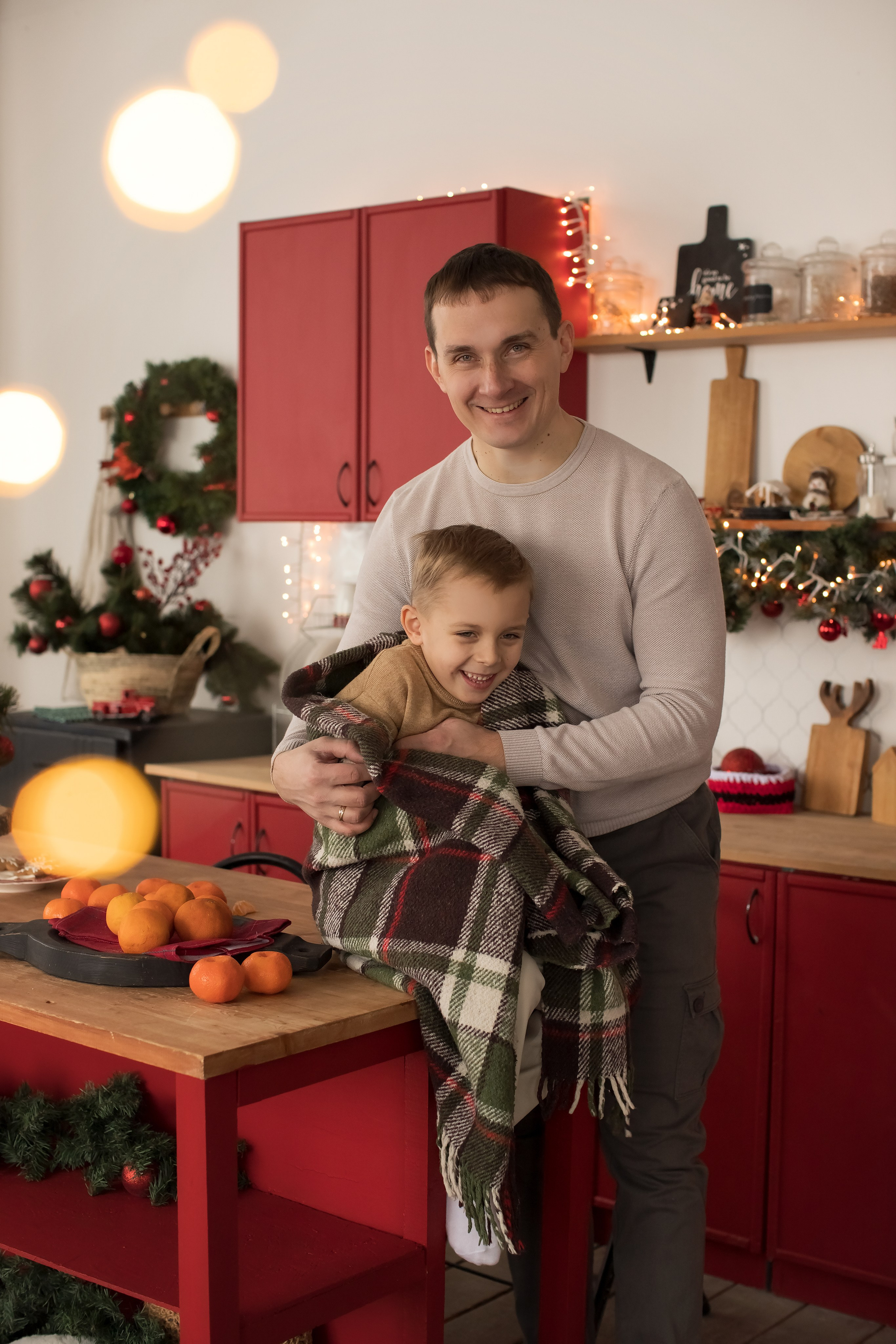 Новогодние объятия. Семейный и детский фотограф в Саратове Полина Коткина