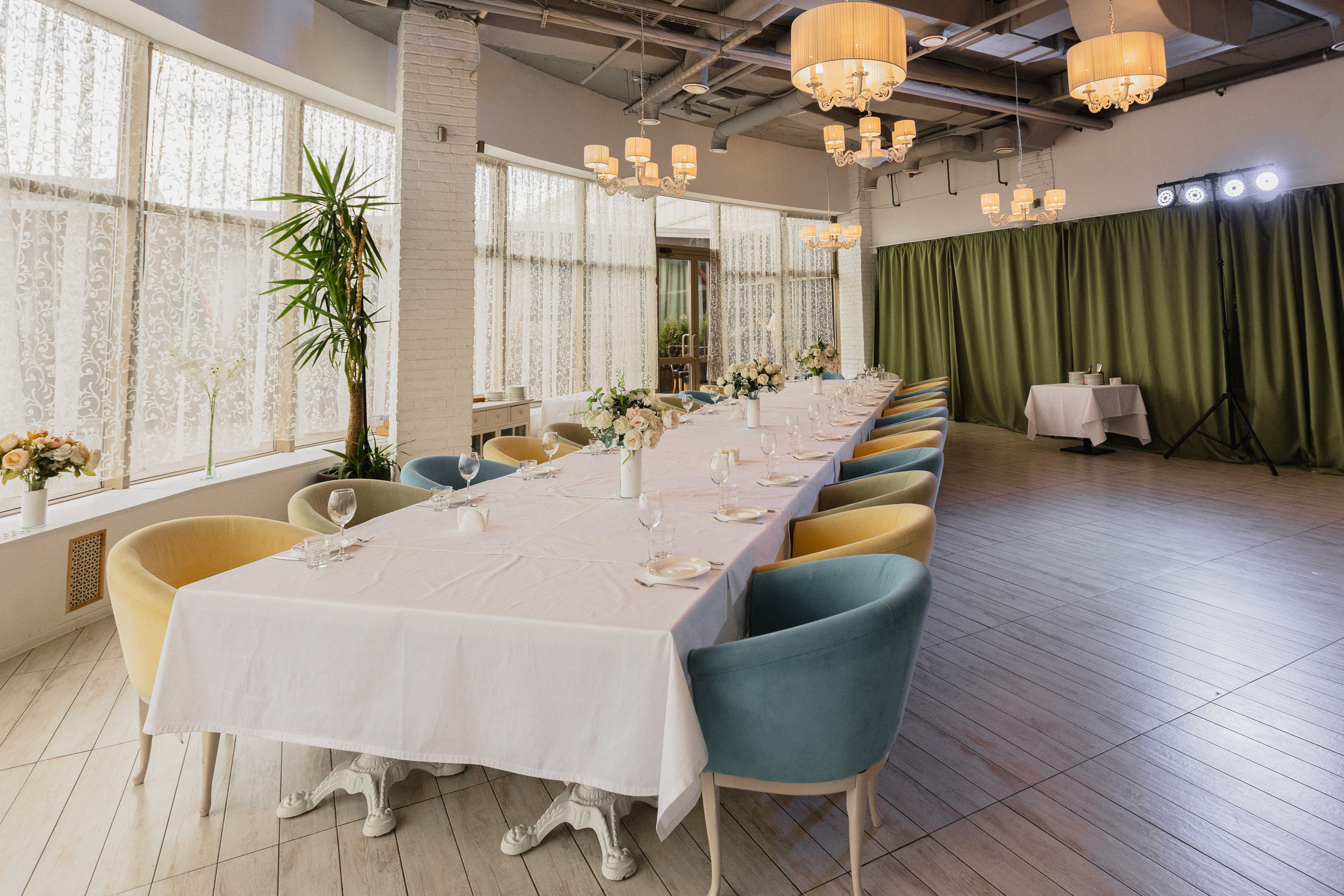 Ресторан Mishkin Mishkin. Профессиональный фотограф Иван Низиенко