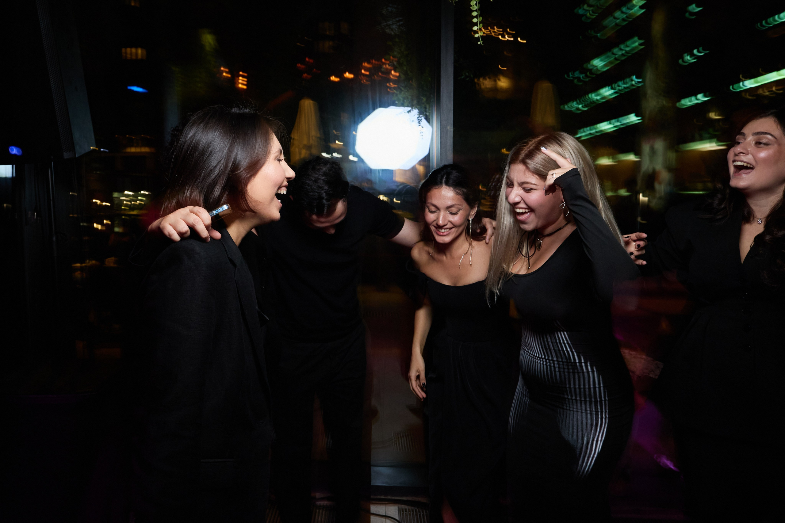 Фотограф на вечеринку в Москве. Александр Чернин. Семейный и событийный фотограф