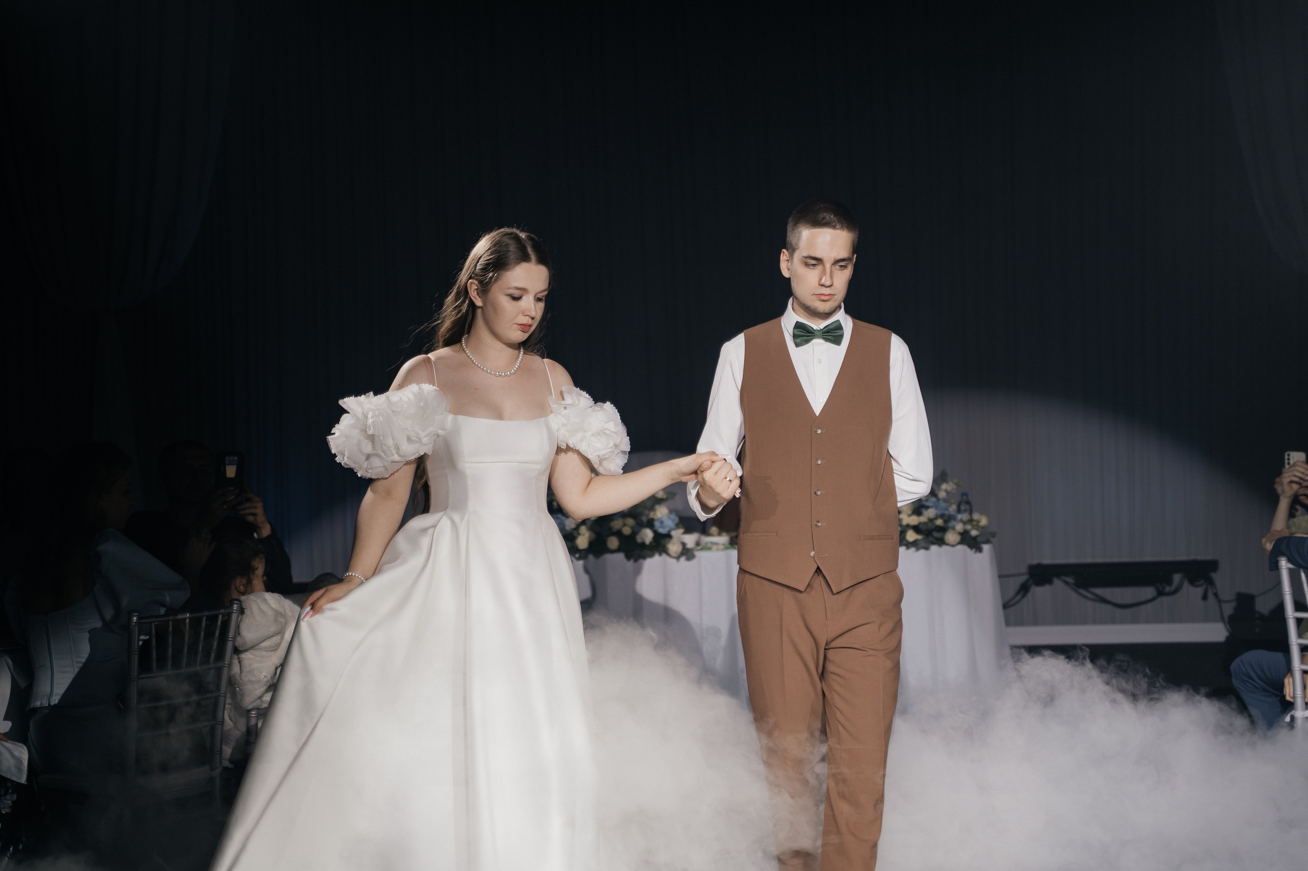 Wedding «Laugh and cry». Свадебные фотограф и видеограф Наталья и Анатолий Новиковы СПб