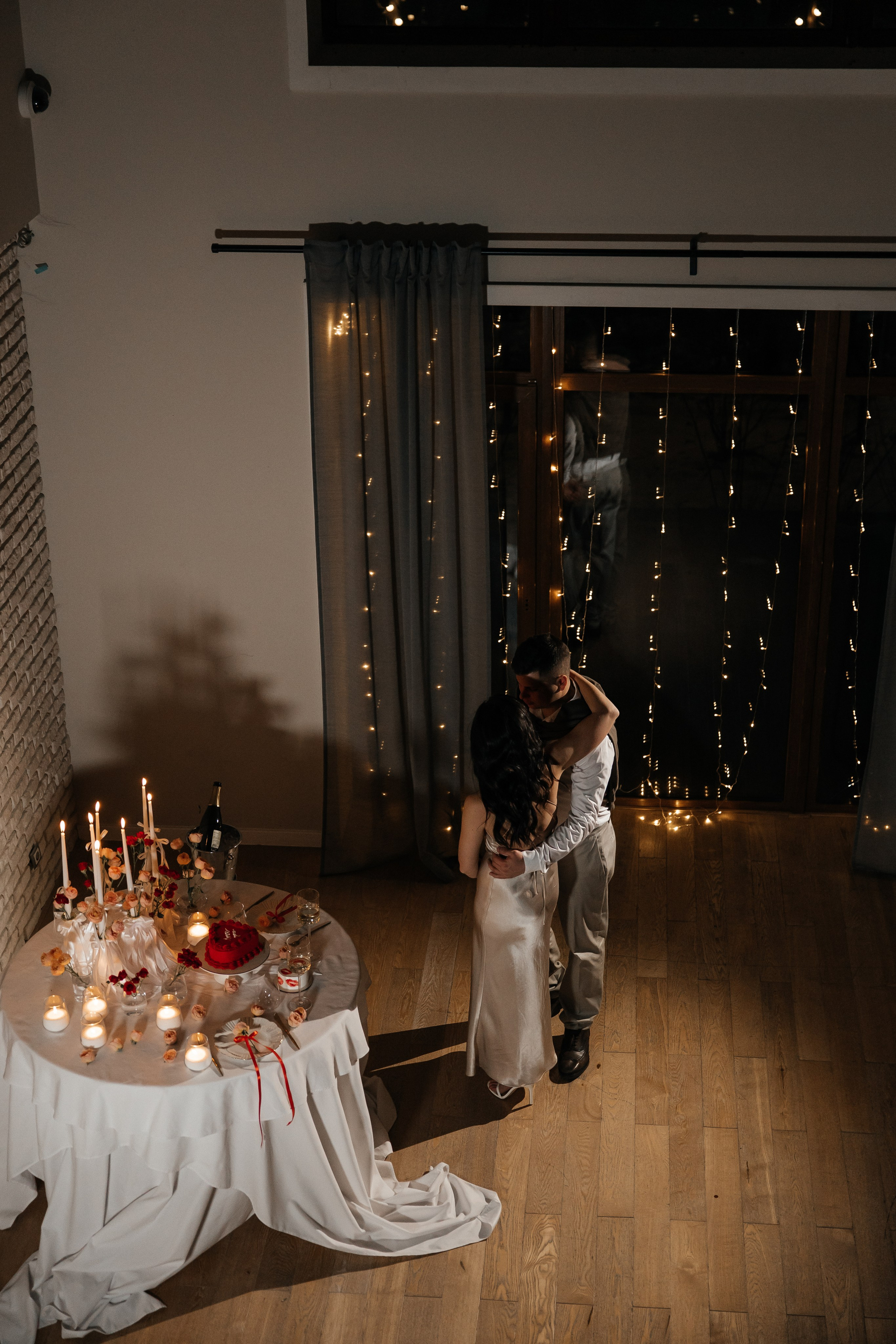 Свидание в отеле во Владивостоке. Организация свадеб и других мероприятий во Владивостоке от «Рядом быть»