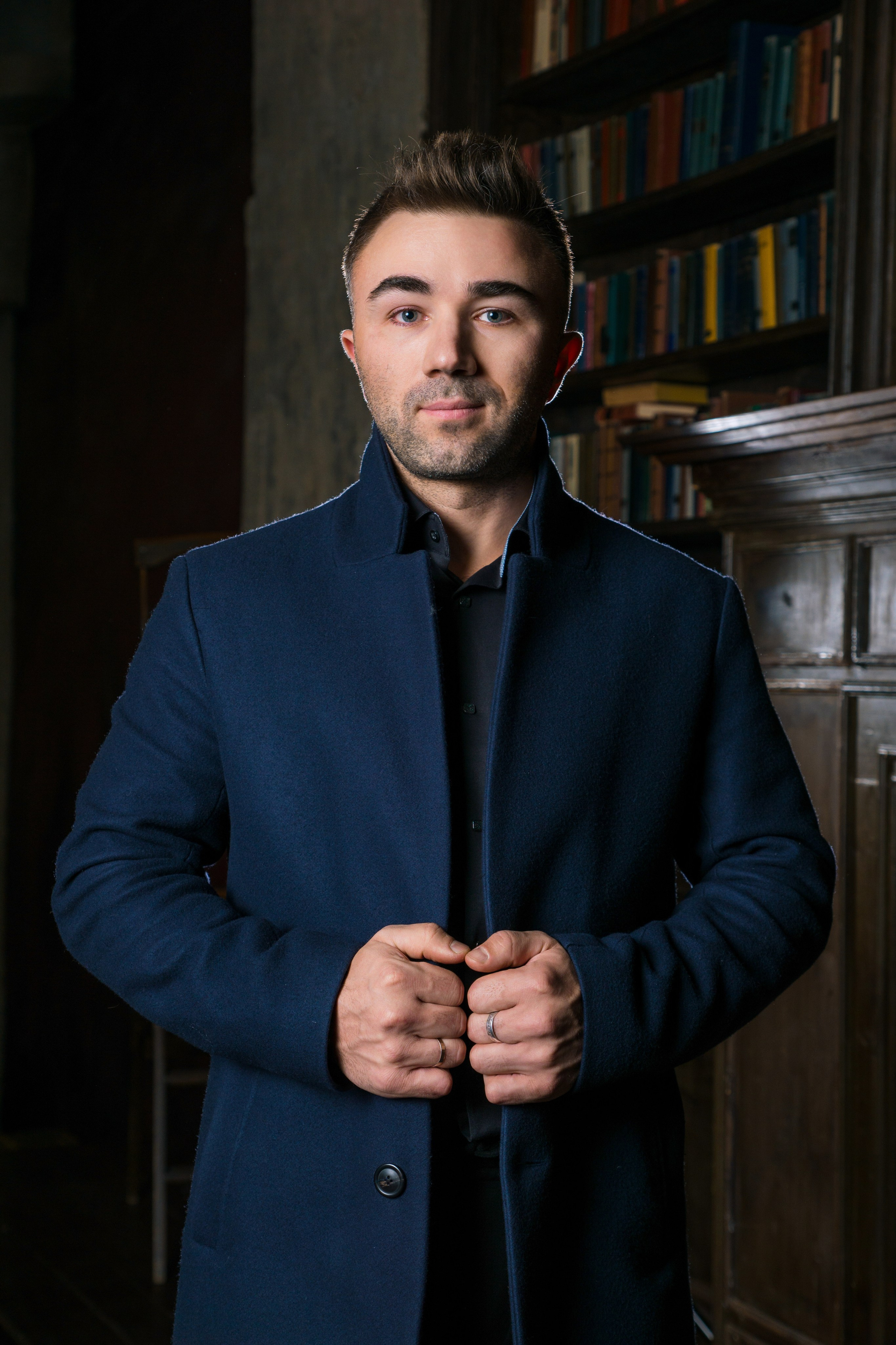 Ведущий Илья. Фотограф