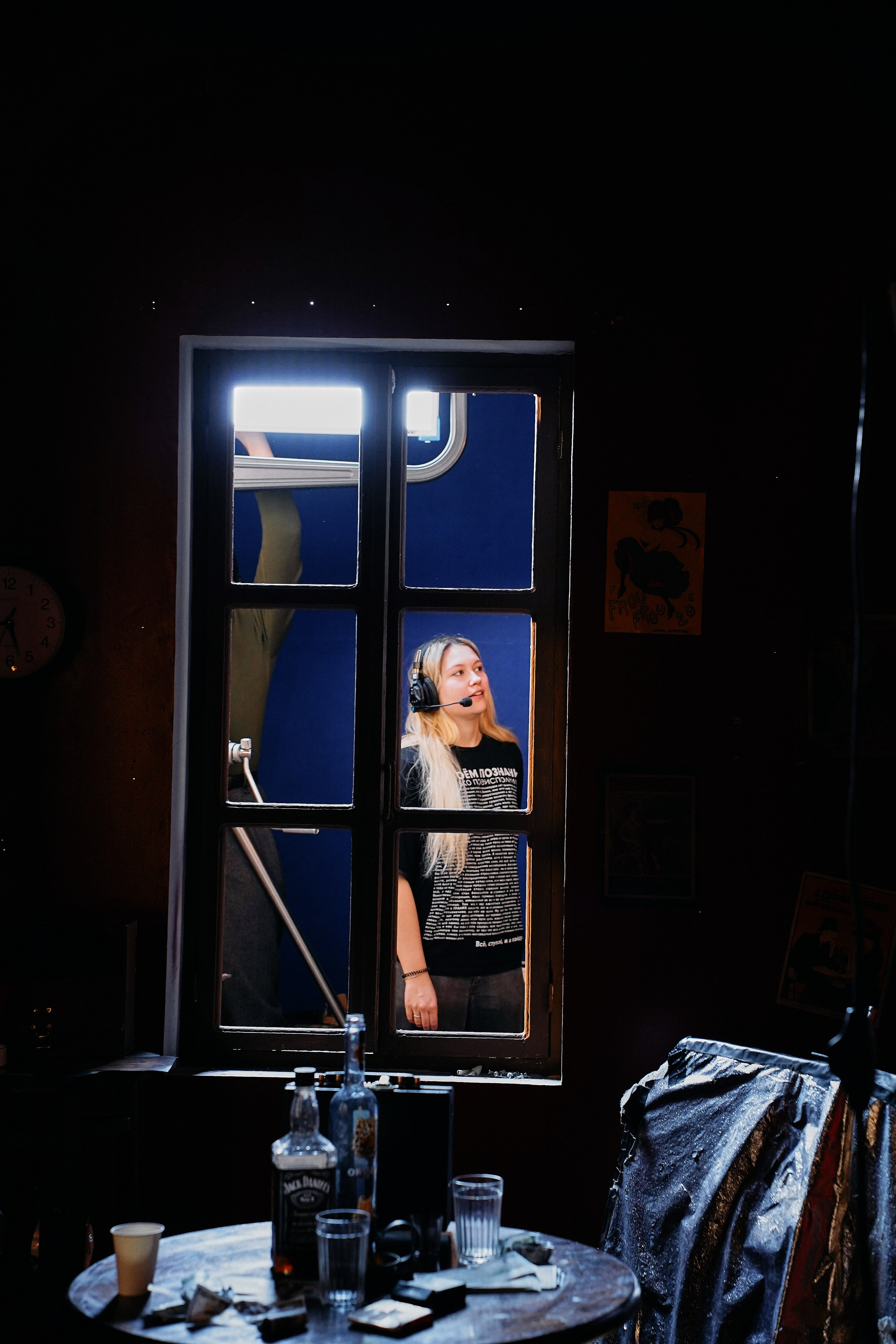 БЭКИ со съемок. Фотограф