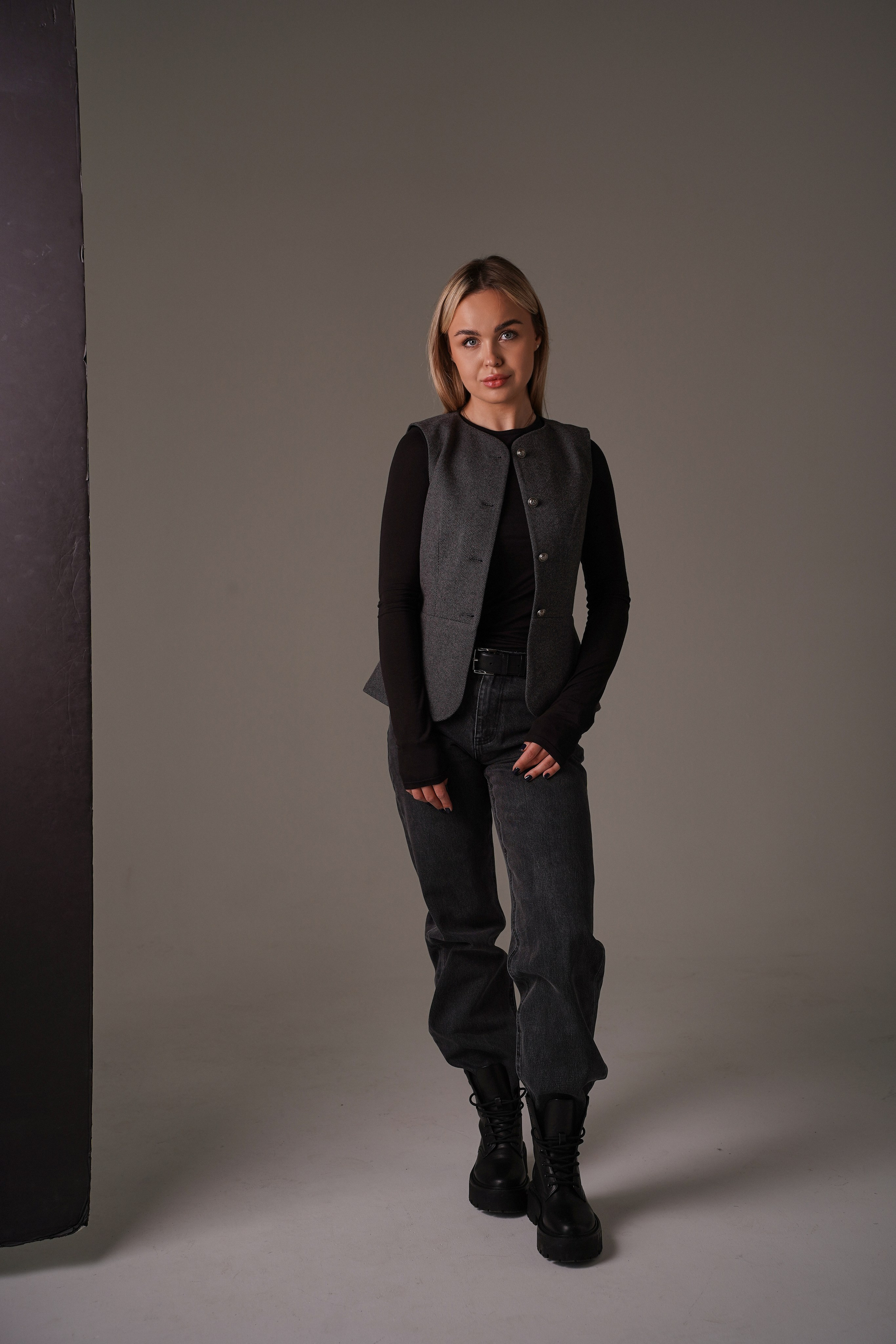 LEO COMPANY. Фотограф