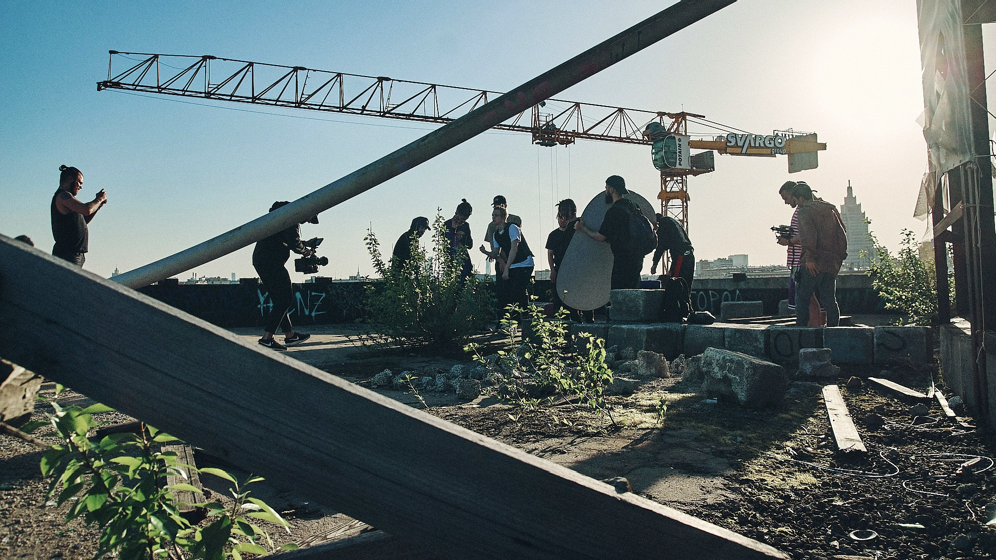 Бэкстейдж клипа — репортажная съёмка закулисья съёмочного дня. Репортажный фотограф в Москве — Дмитрий Тарасов | Съёмка мероприятий, концертов, корпоративов