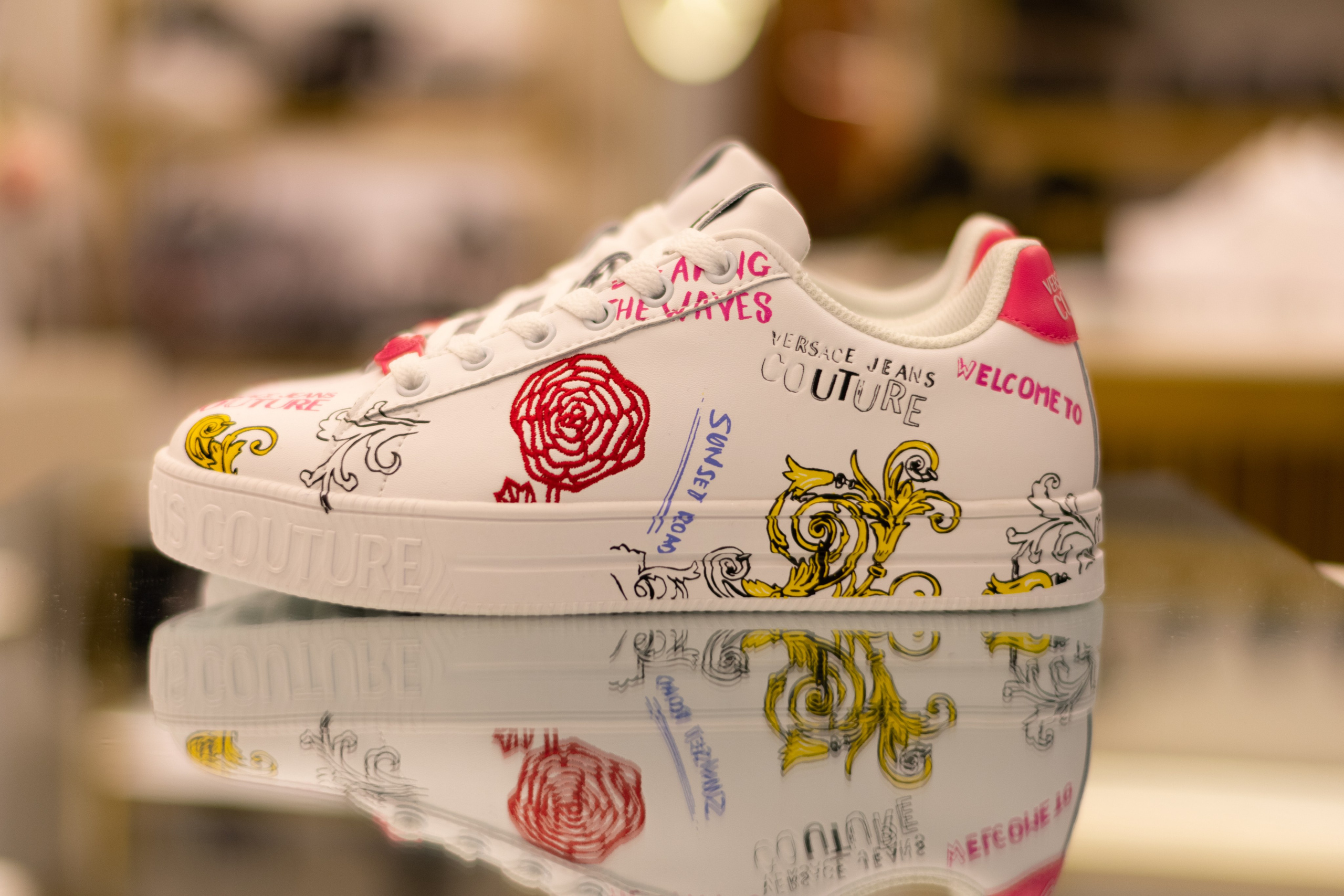 Для организаций. Предметная фотосессия для обувного магазина Capsula. Фотограф/видеограф Богдан Голованов