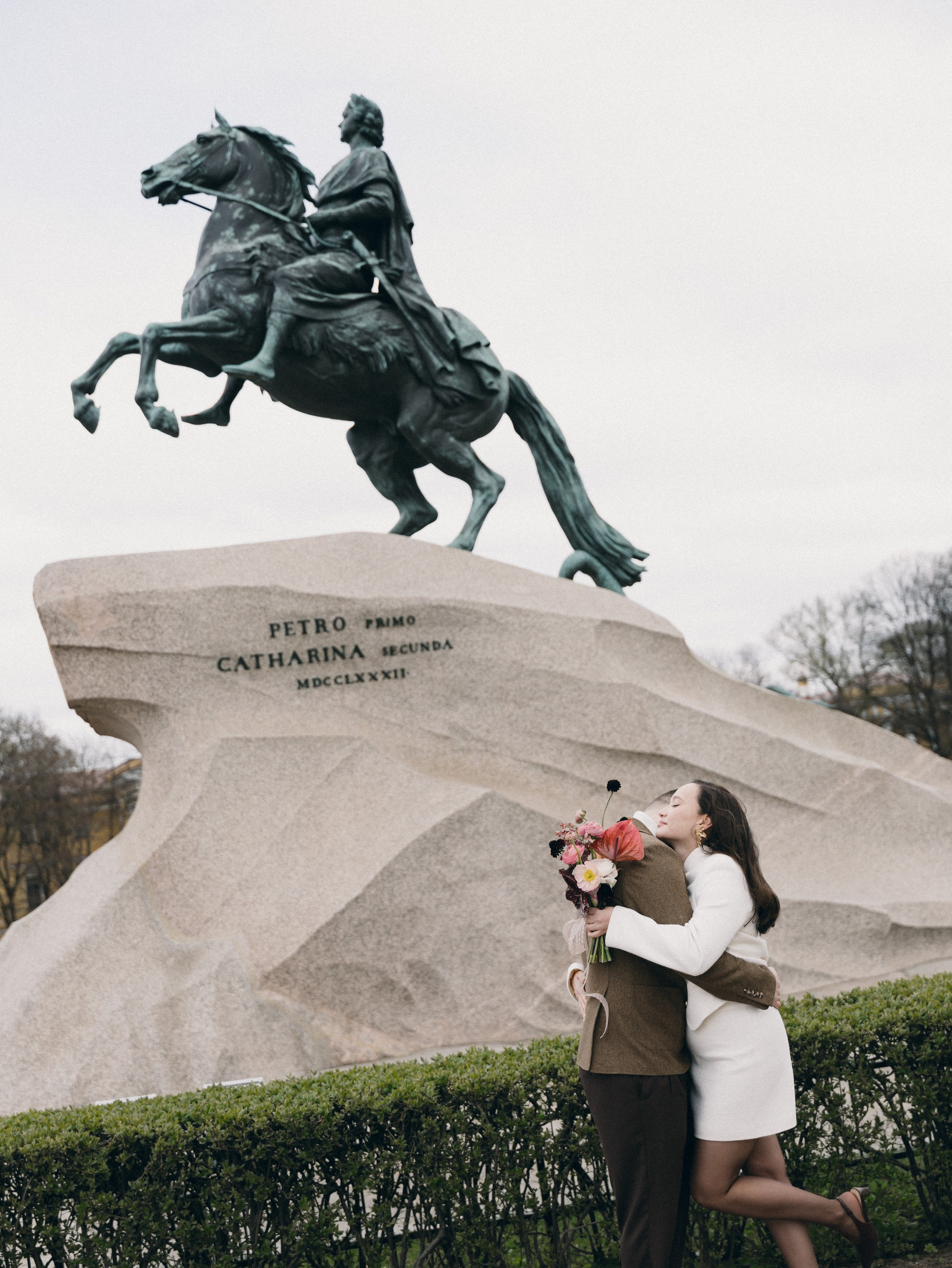 Петербург держал за руку, а любовь — за сердце. Свадебный фотограф Москва Ирина Писарева
