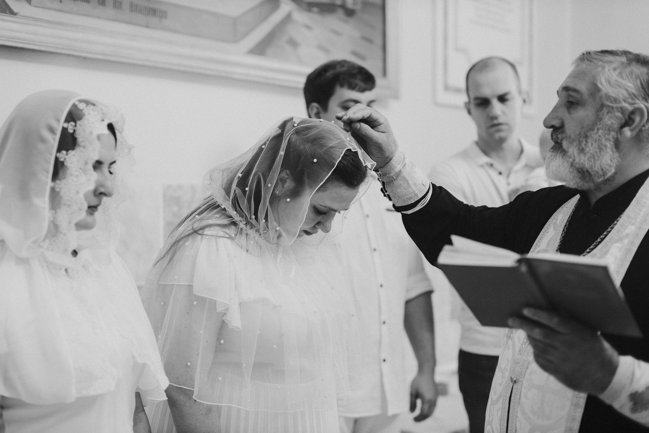 Таинство крещения. Фотографы в городе Волгограде — Людмила Агеева и Алексей Околелов