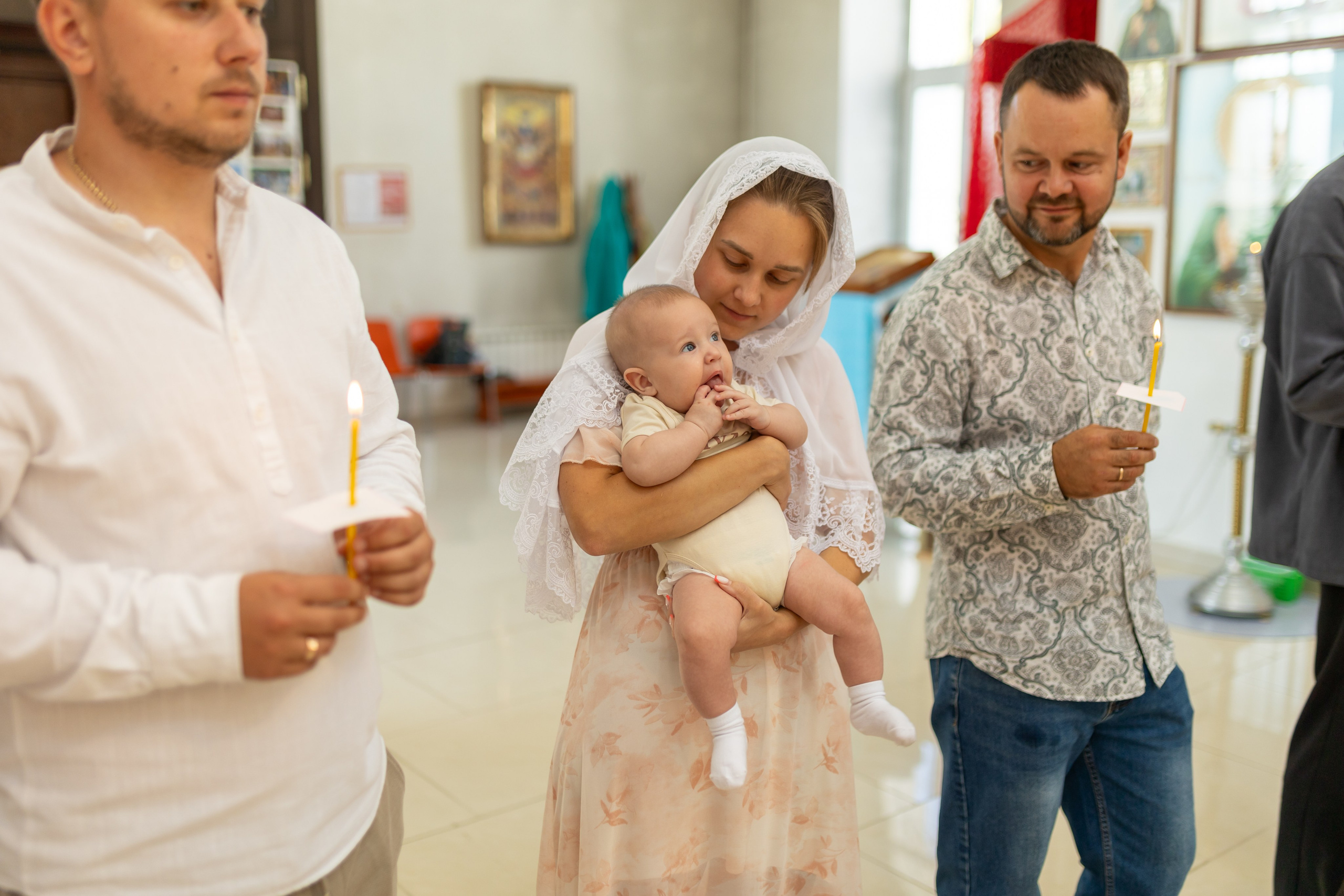 Крещение Артёма (все фото с таинсвта крещения). Фотограф новорожденных. Детский и семейный фотограф Марьяна Юдина