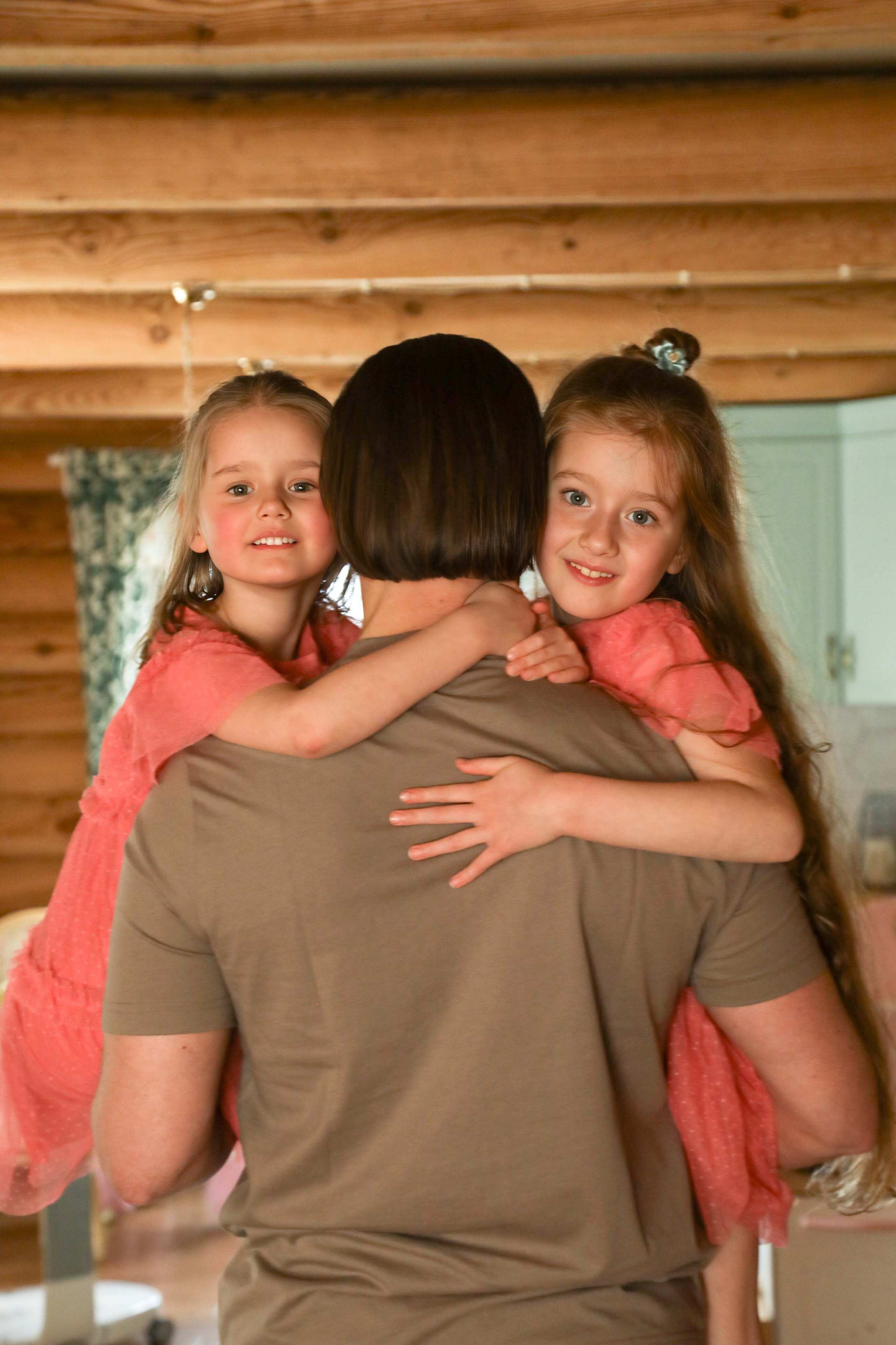 Виктория и Константин с дочками и сыном. Семейный и детский фотограф в Санкт-Петербург. Natalia Fadel