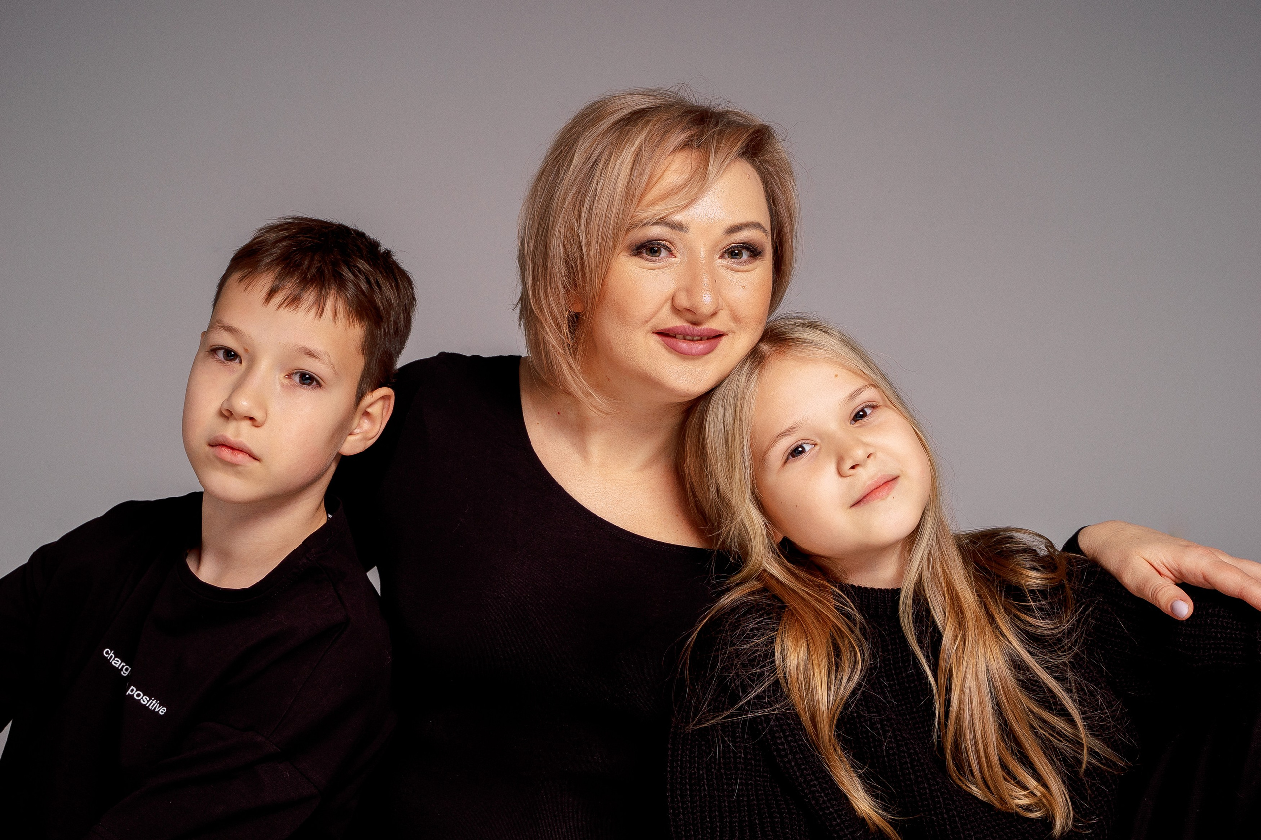 Семья в Студии. Фотограф в Казани Алсу Багабиева