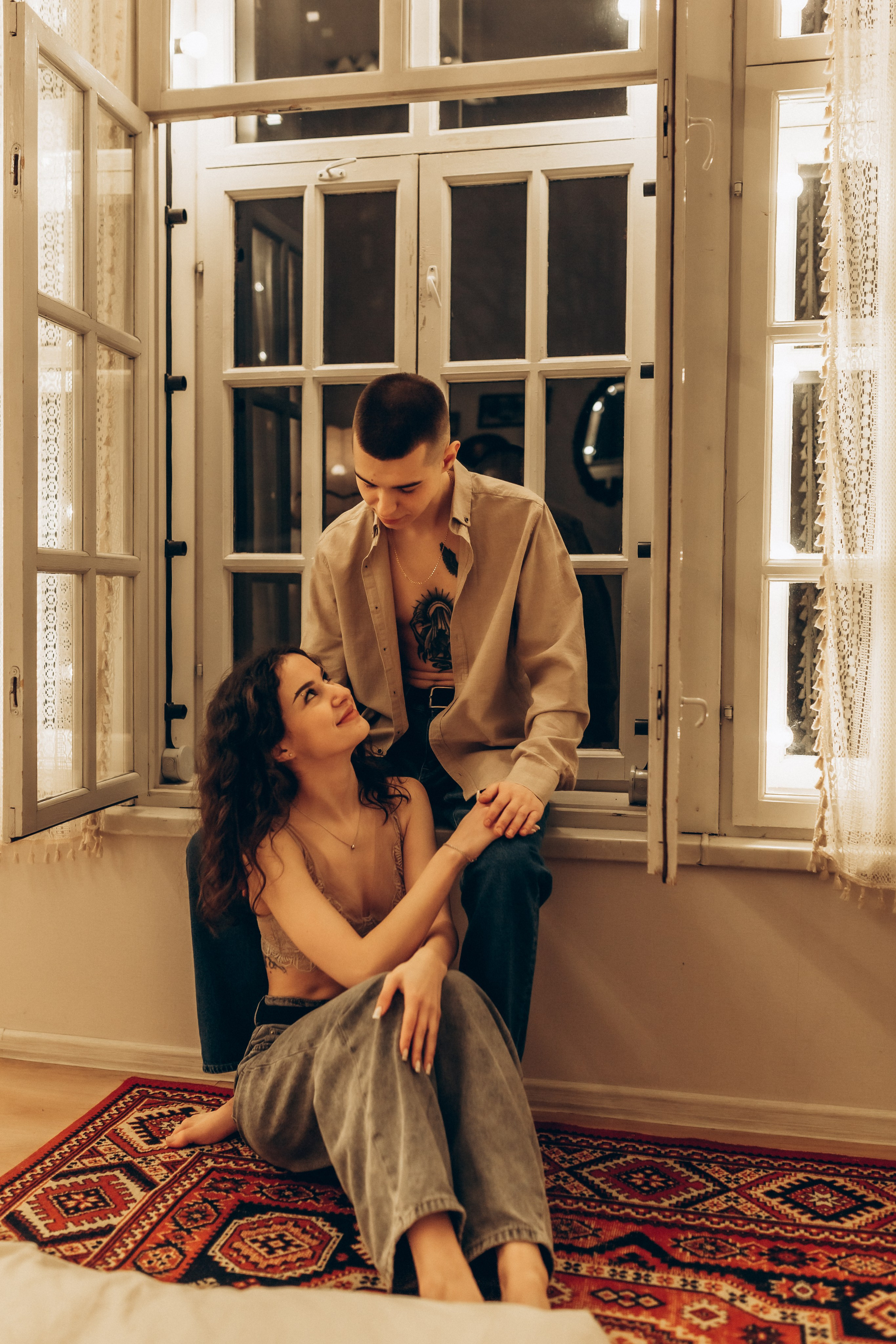 LoveStory Никита и Лиза в студии. Фотограф Санкт-Петербург Князева Елизавета