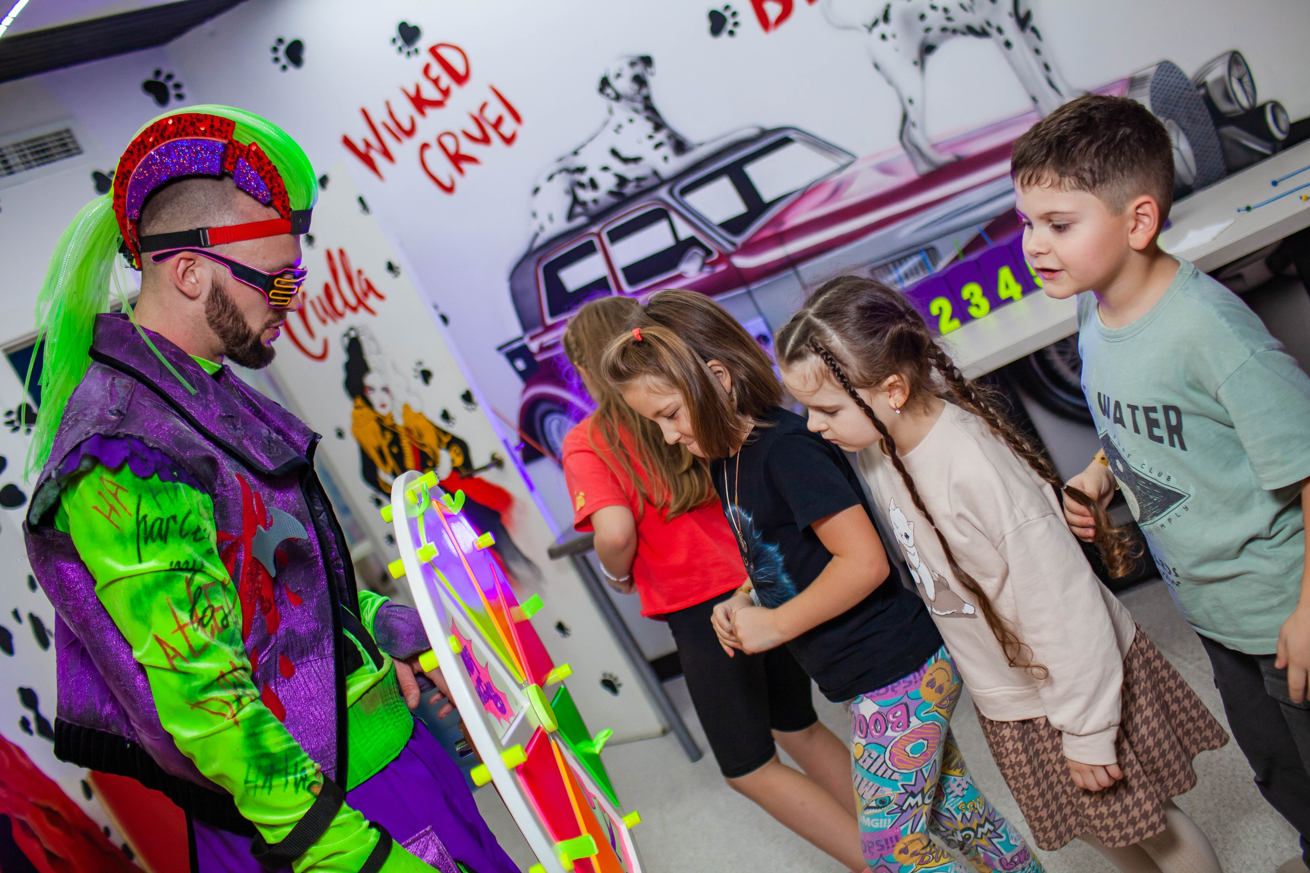 Неон Челендж День рождения Ярослава. Детский и семейный фотограф в Санкт-Петербурге Елизавета Сорокина