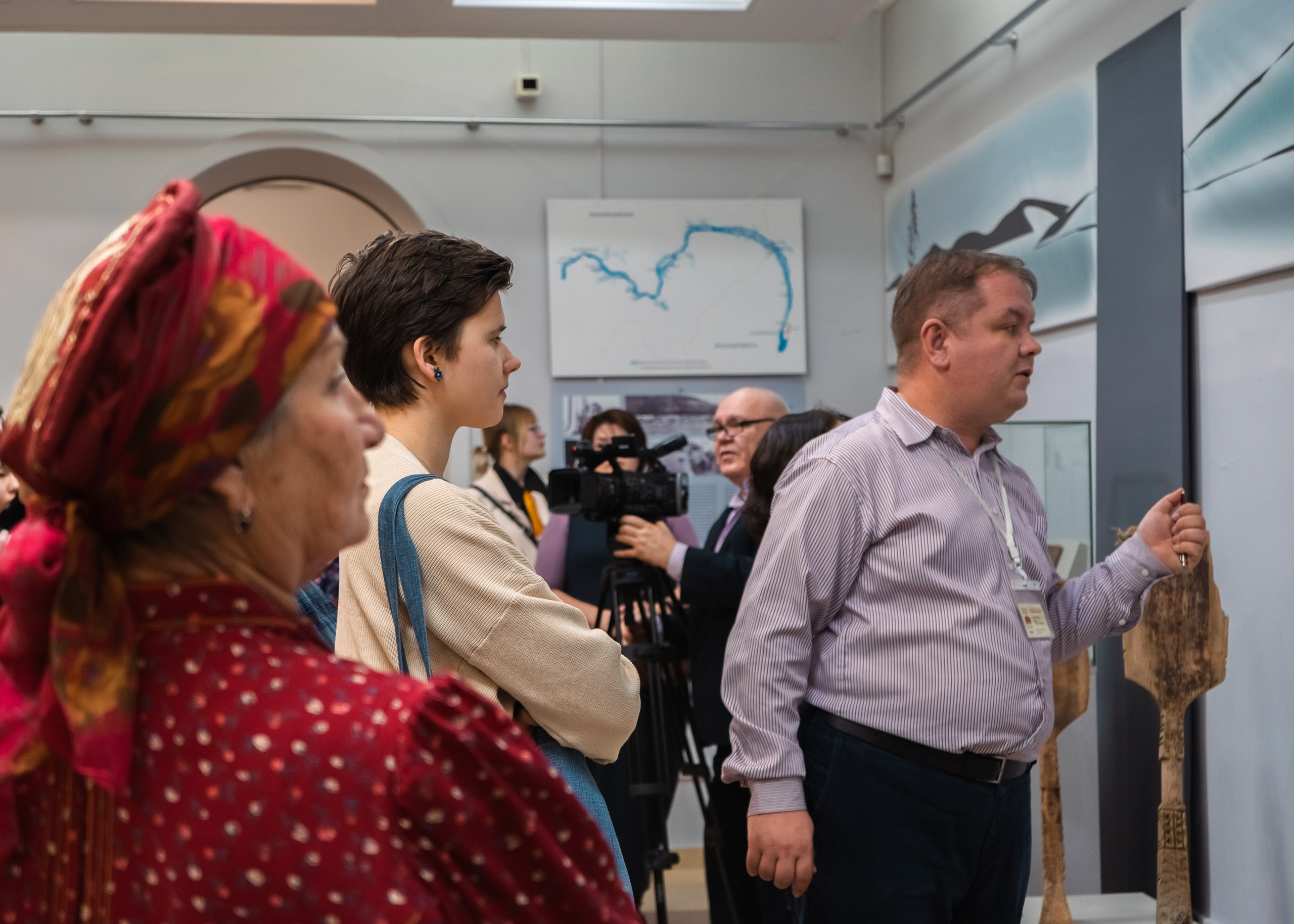 Выставка этнического искусства. Кир Анисин. Режиссер & фотограф