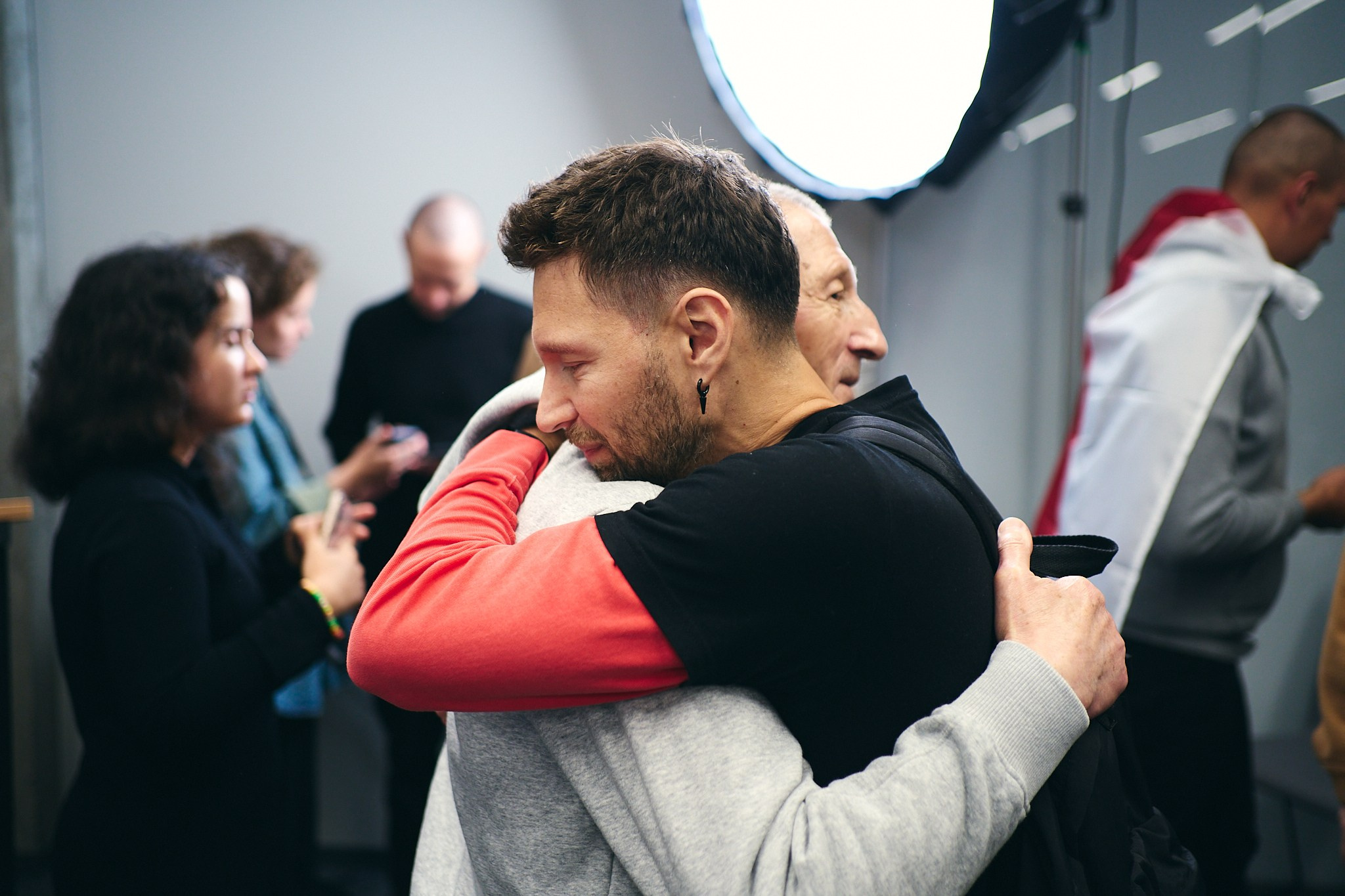 Press conference with Sviatlana Tsikhanouskaya and released political prisoners. Photographer in Vilnius