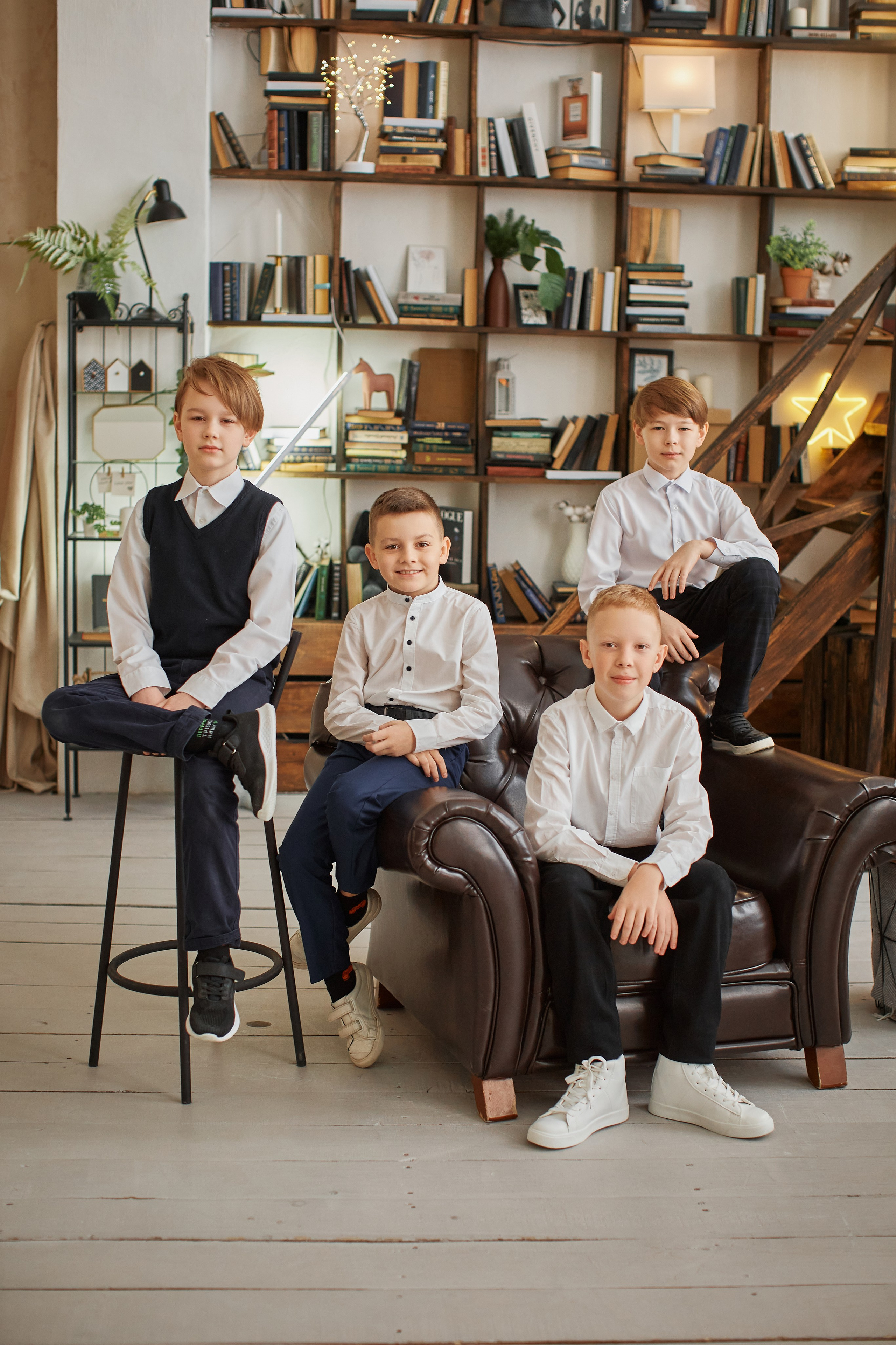 Группы. Выпускные альбомы в городе Курган для всех