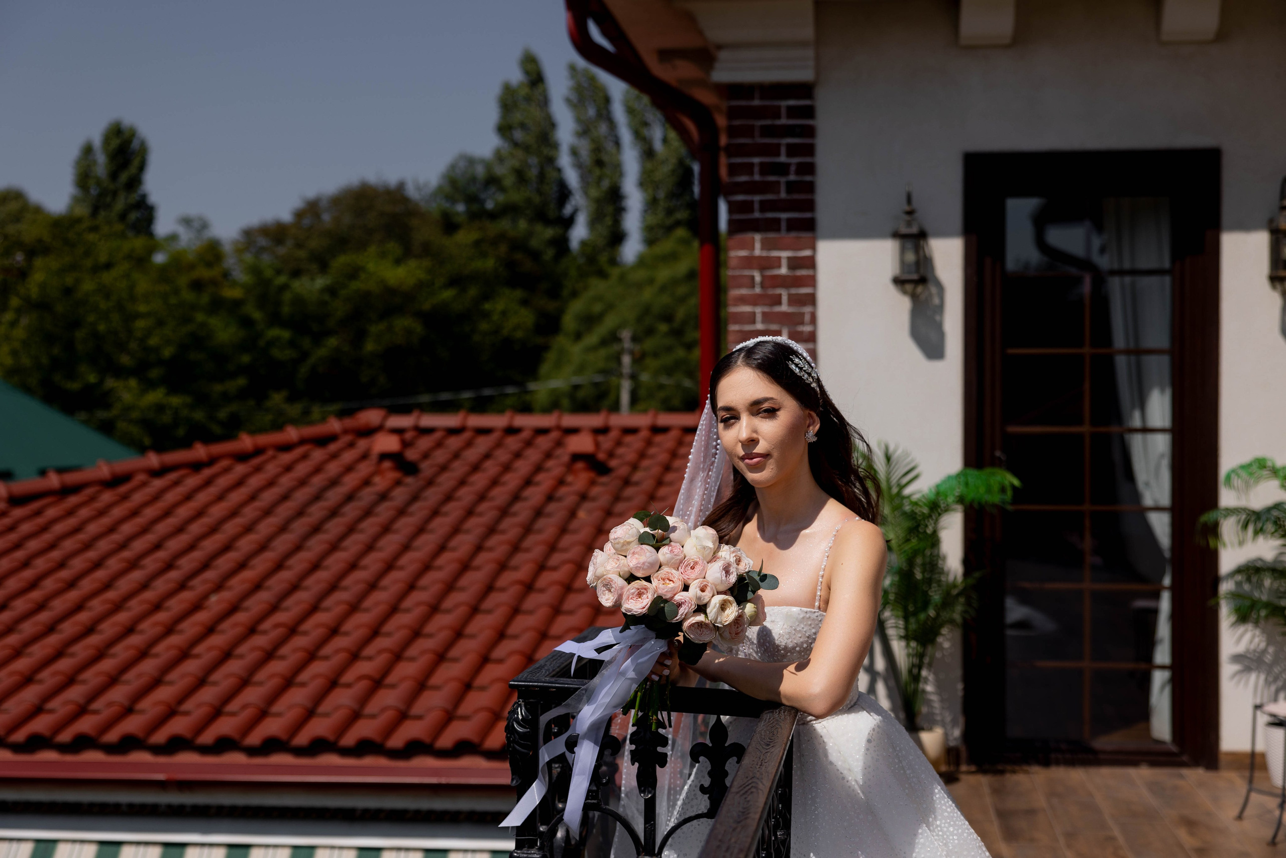 Милана и. Видеосьемка, фотосьемка свадеб, юбилеев, утренников в Краснодарском кр