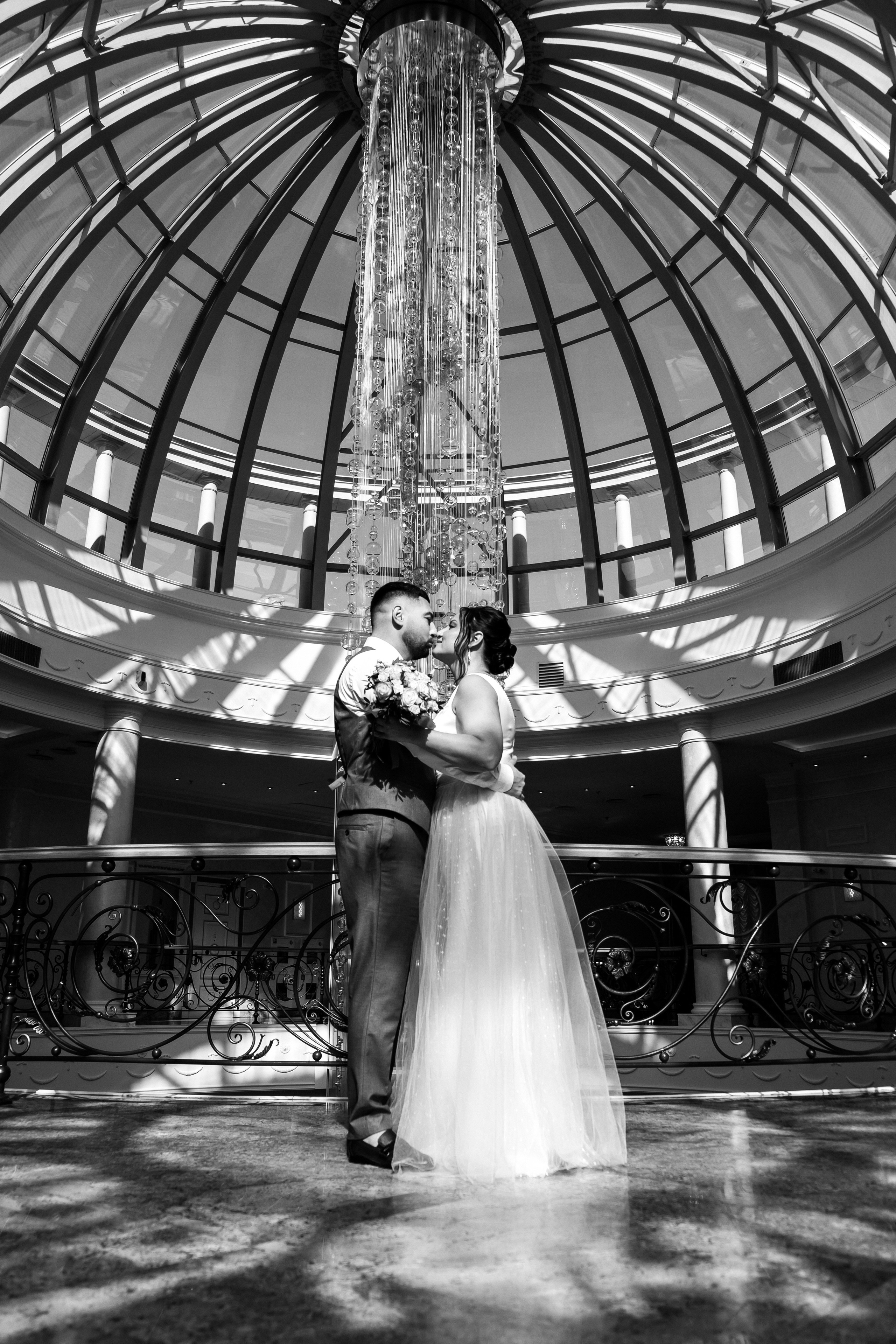 Свадебная фотография. Женский и свадебный фотограф в Тюмени