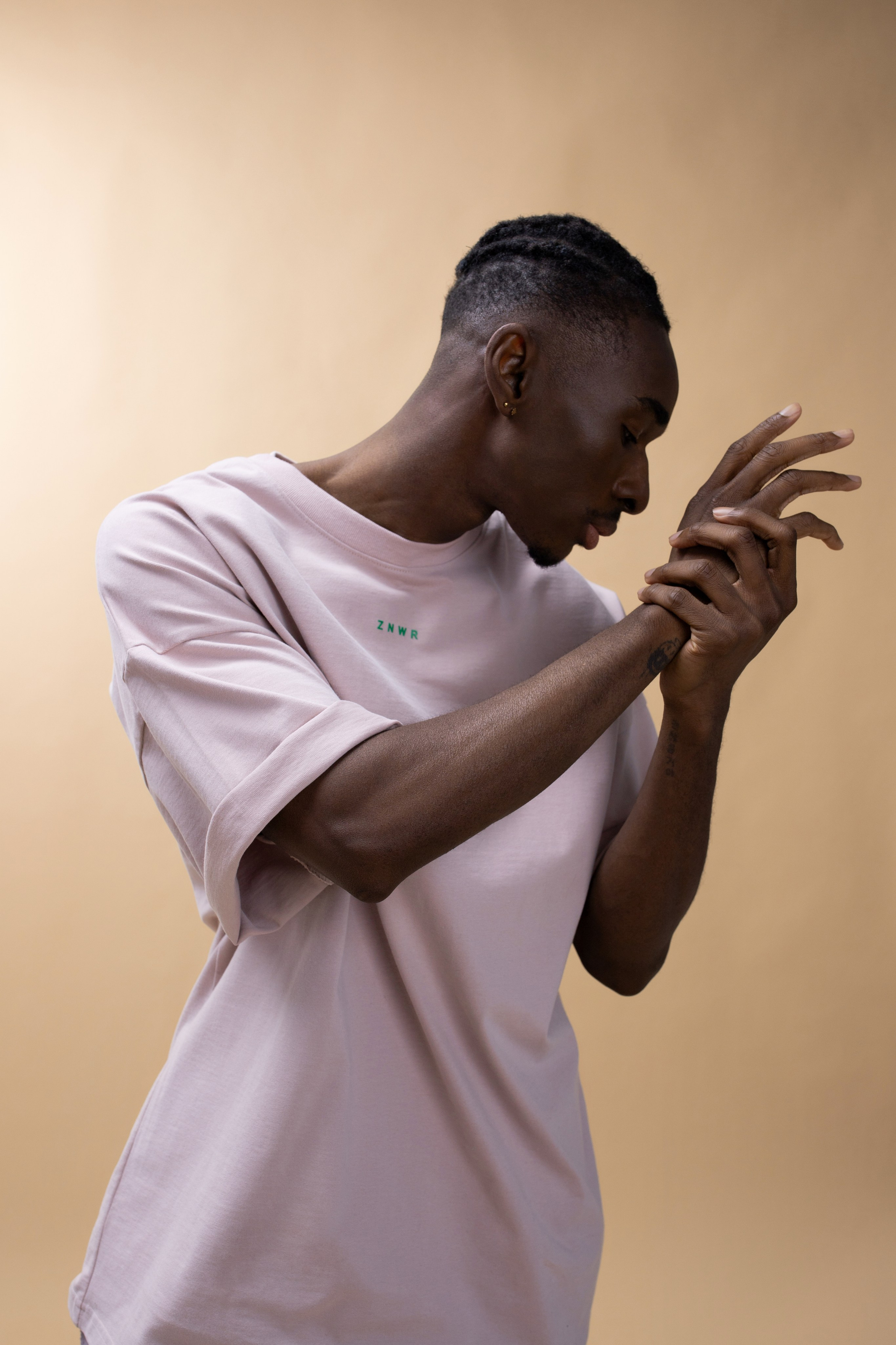 ZNWR. Retouch Beauty Catalog