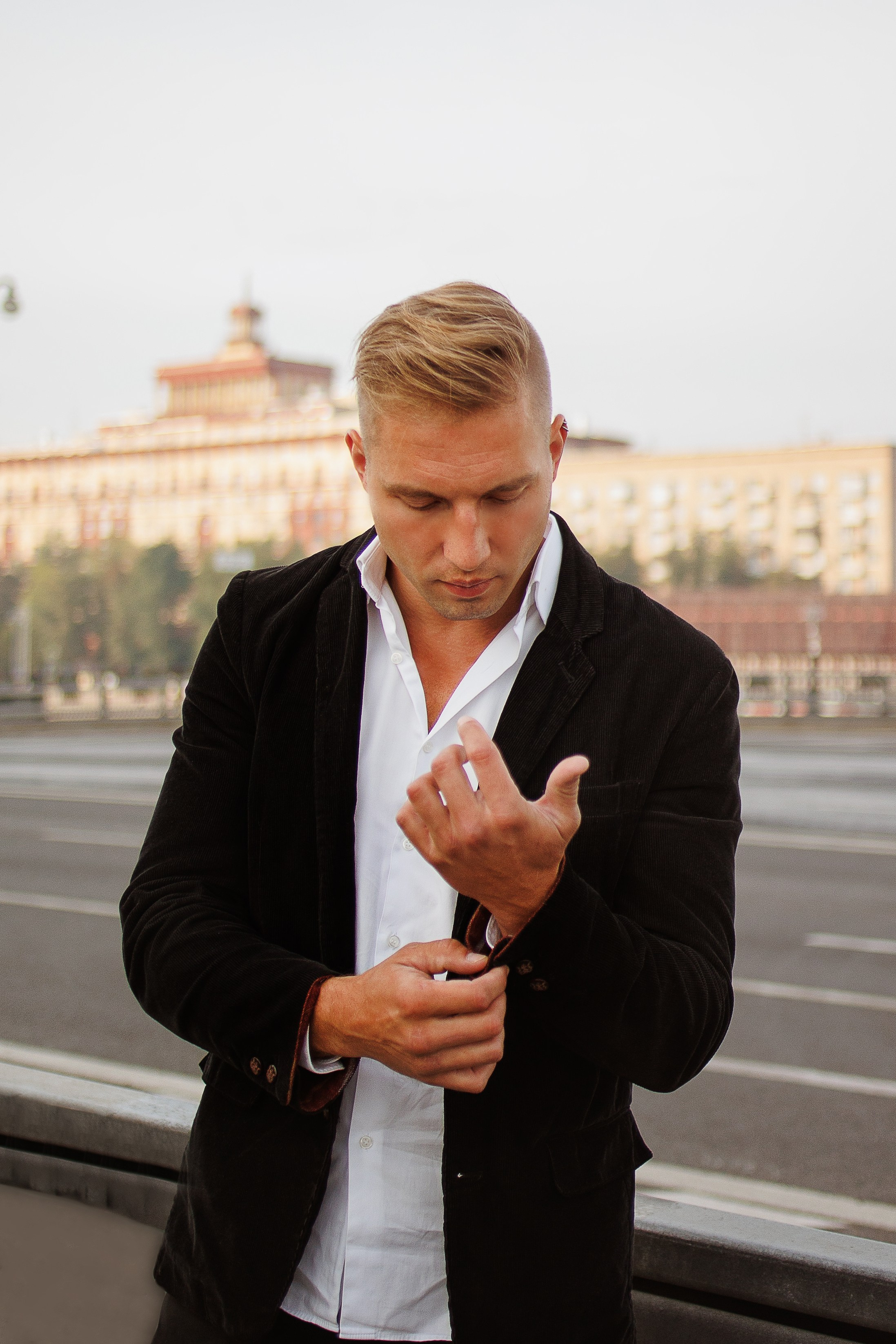 На мопеде Даша и Леша. Марковкина КрисТина