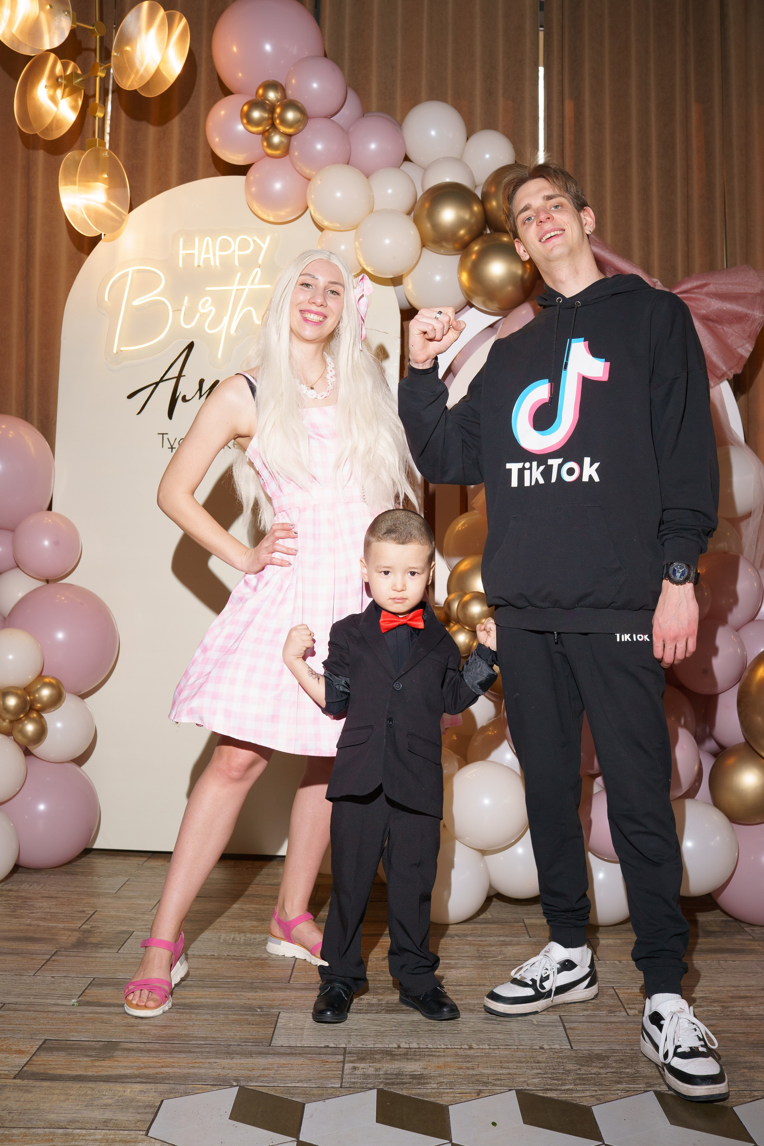 Амина — Тұсау кесер — 1 годик малышке