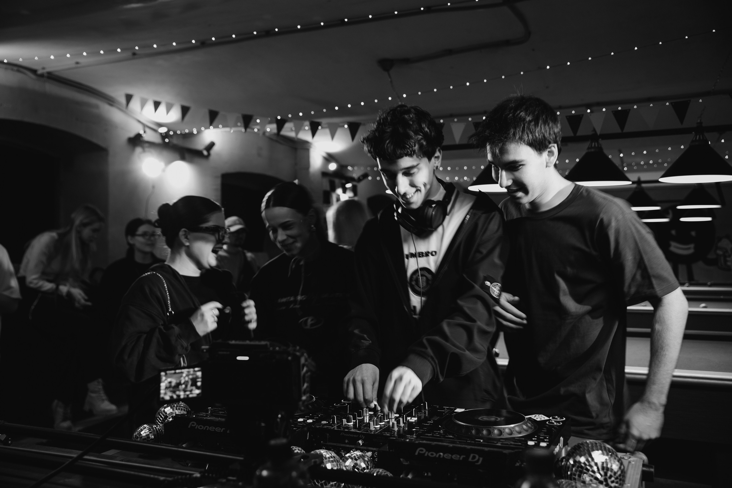 MEGAHOUSE x EIGHTBALL. Репортажный фотограф Блинова Мария