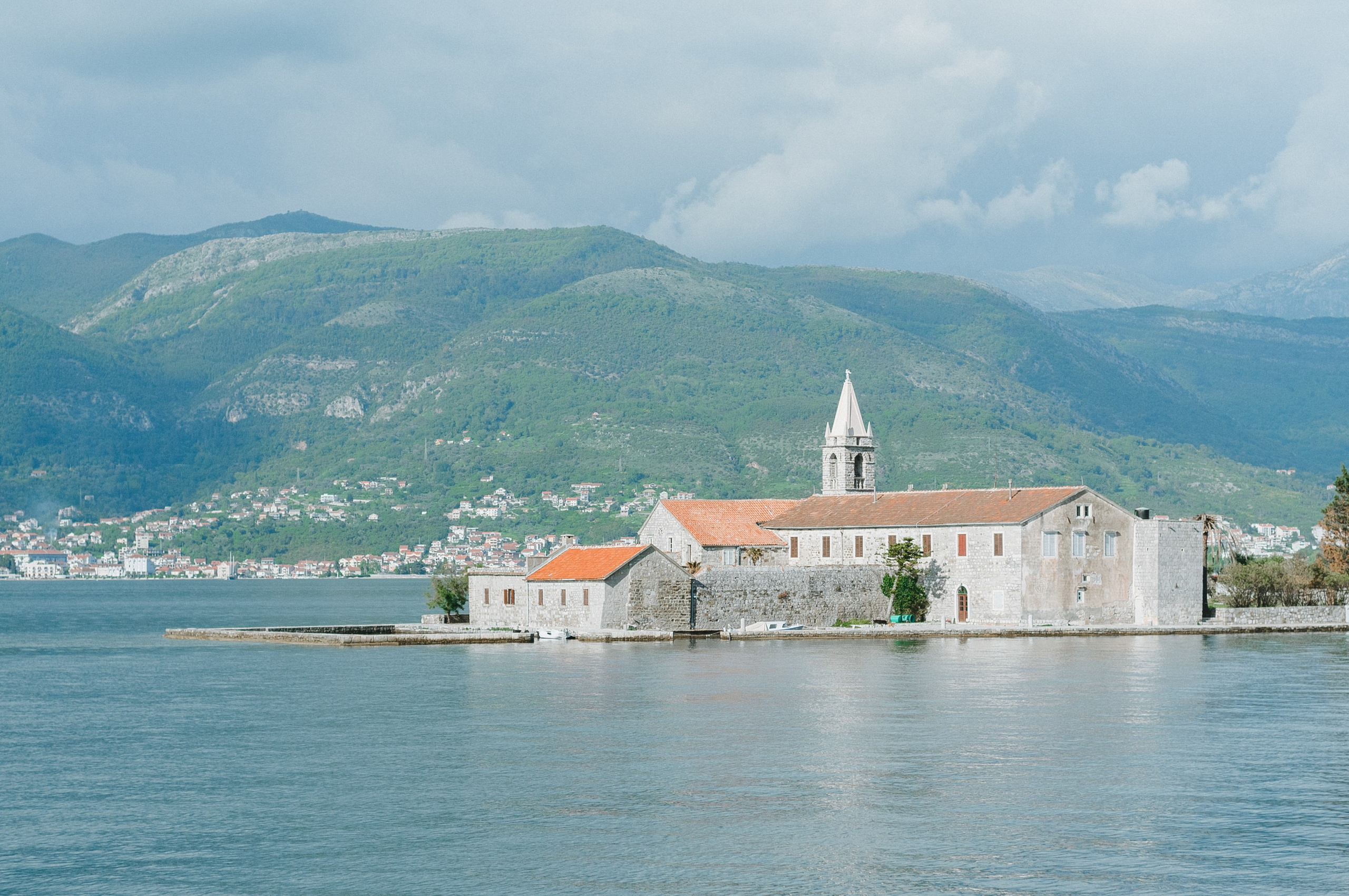 Свадебная церемония в Черногории. Изящная фотография | Ксения Милушкина