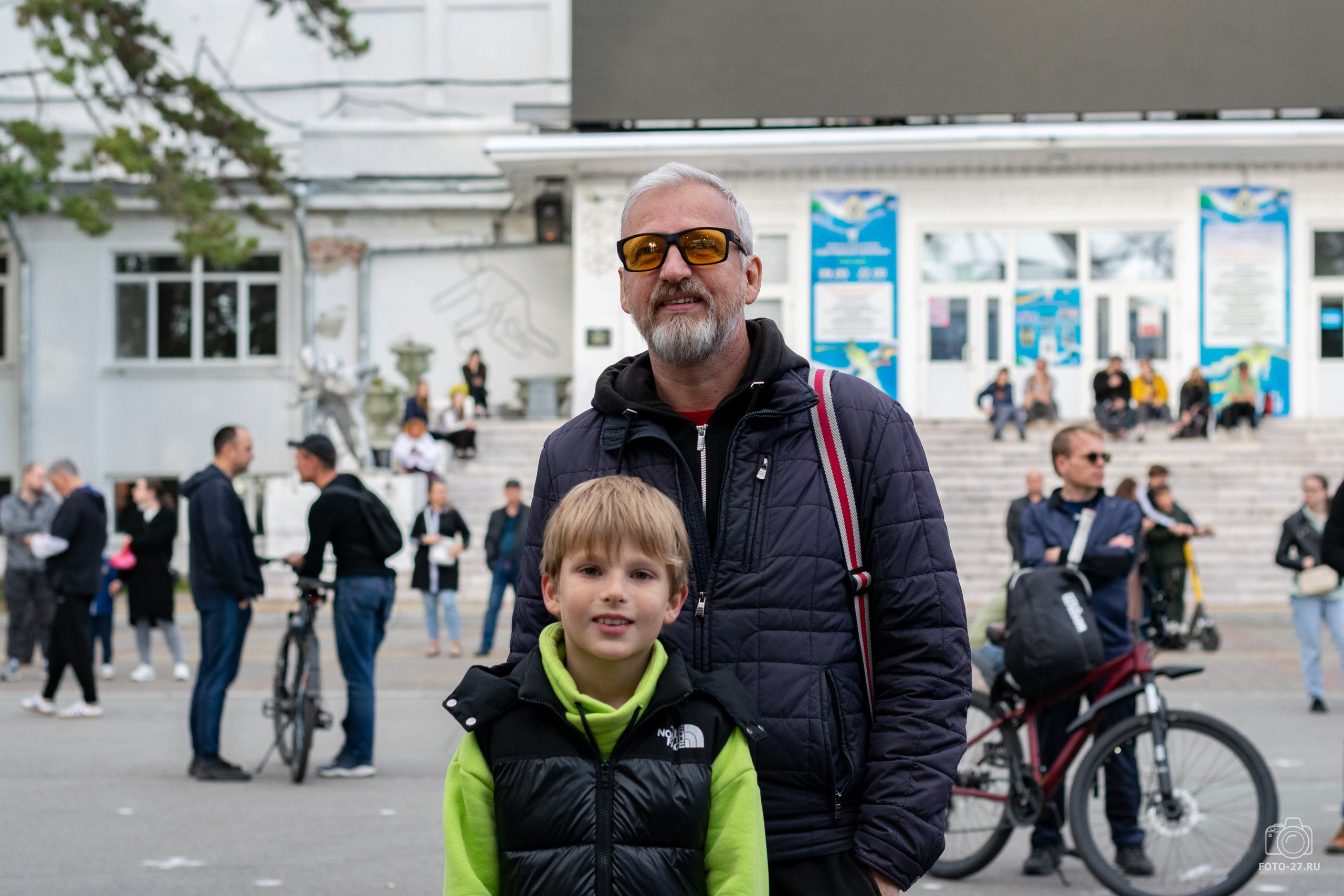 Антон Курдюмов фотограф в Хабаровске Рина Курдюмова фото27 foto27 Антон Дорофеев репортажный репортаж документалист Тони и Рина фотосоздатели Международный фестиваль Рок в защиту животных Хабаровск