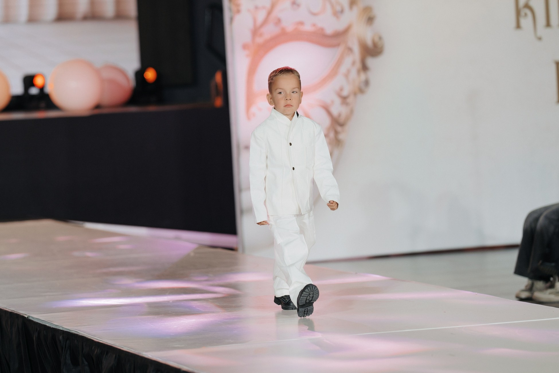 Kids Fashion Week. Annyshka