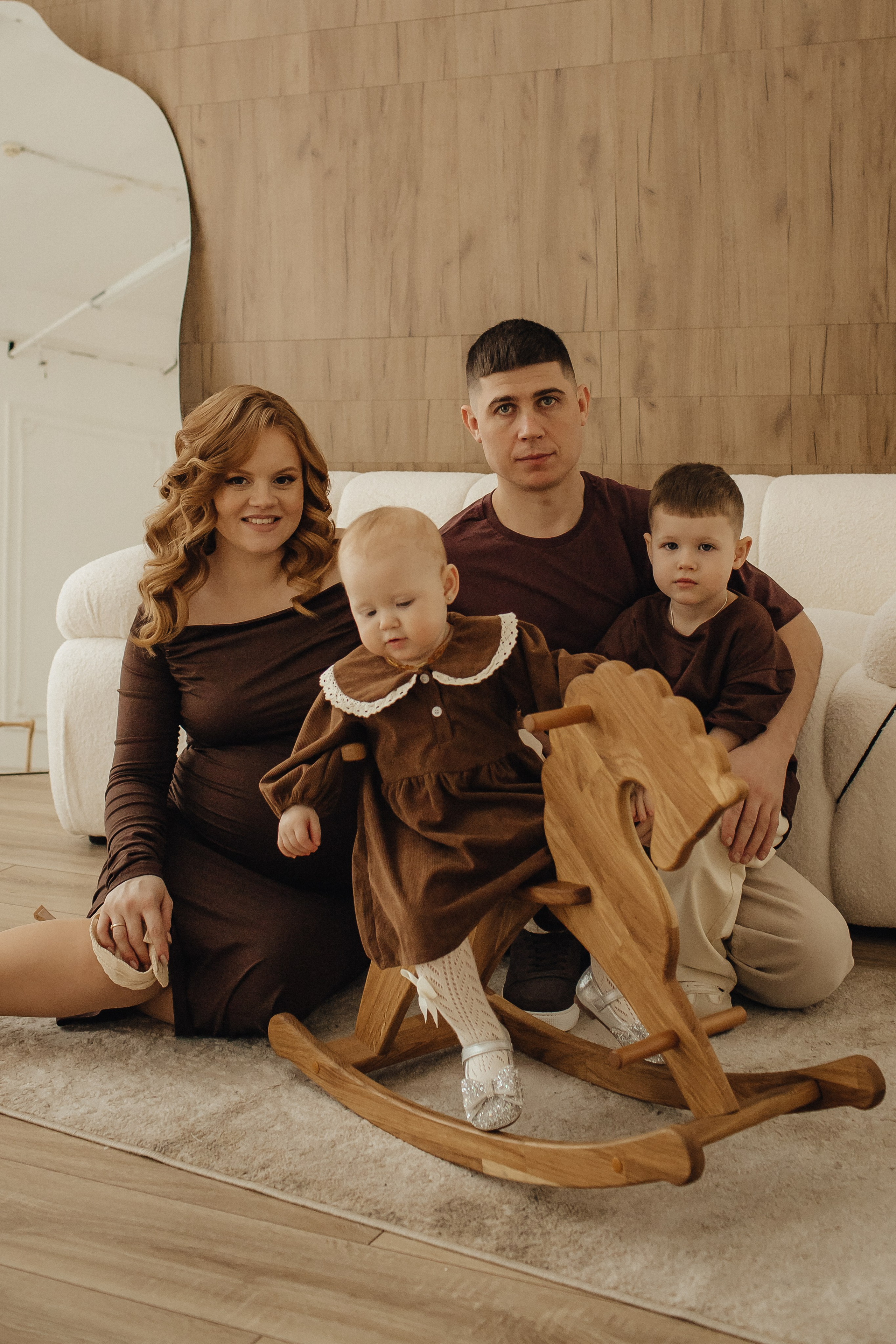 Виктория и Евгений с детками. Семейный фотограф в Москве и Московской области Лазутина Валентина