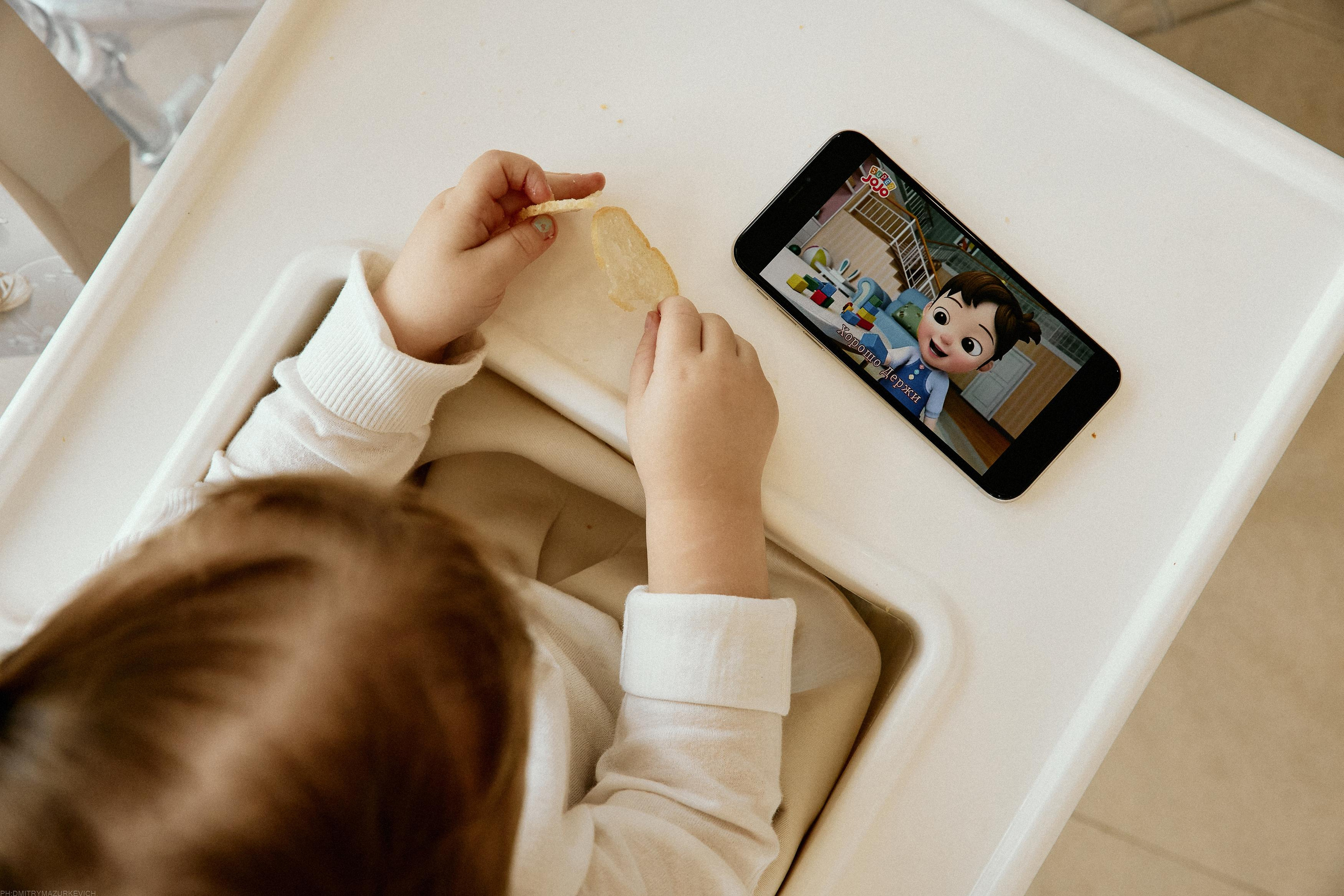 GIRL WITH DOBERMAN TATTOO. Дмитрий Мазуркевич: Профессиональный Репортажный Фотограф