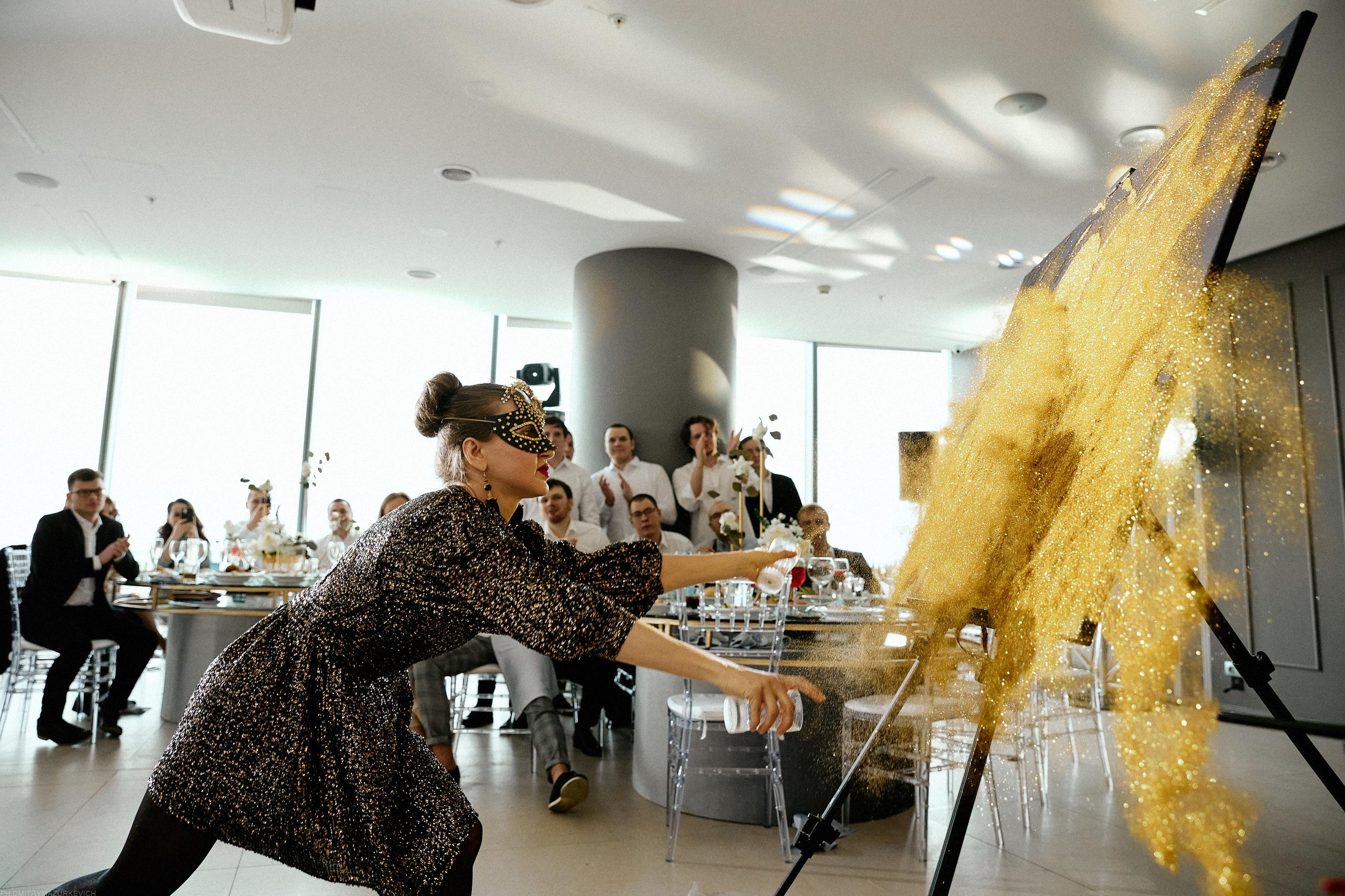 GIRL WITH DOBERMAN TATTOO. Дмитрий Мазуркевич: Профессиональный Репортажный Фотограф