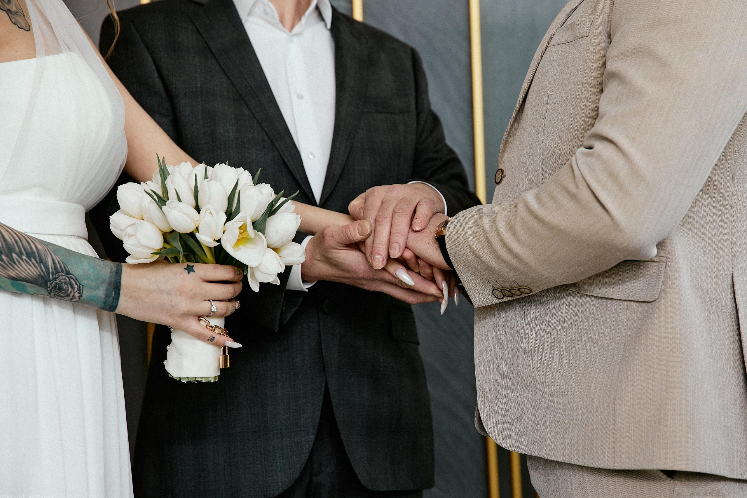 GIRL WITH DOBERMAN TATTOO. Дмитрий Мазуркевич: Профессиональный Репортажный Фотограф