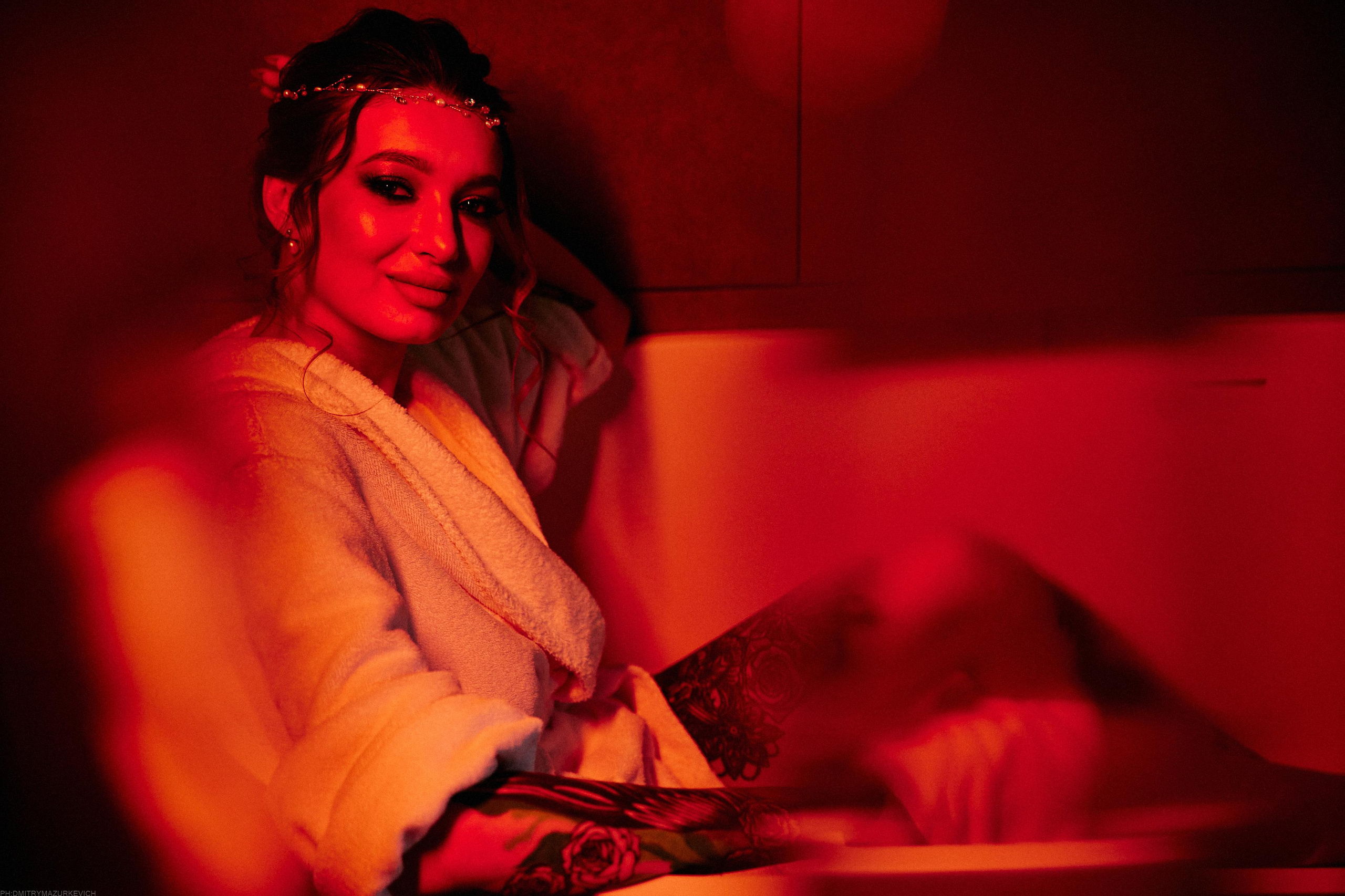 GIRL WITH DOBERMAN TATTOO. Дмитрий Мазуркевич: Профессиональный Репортажный Фотограф