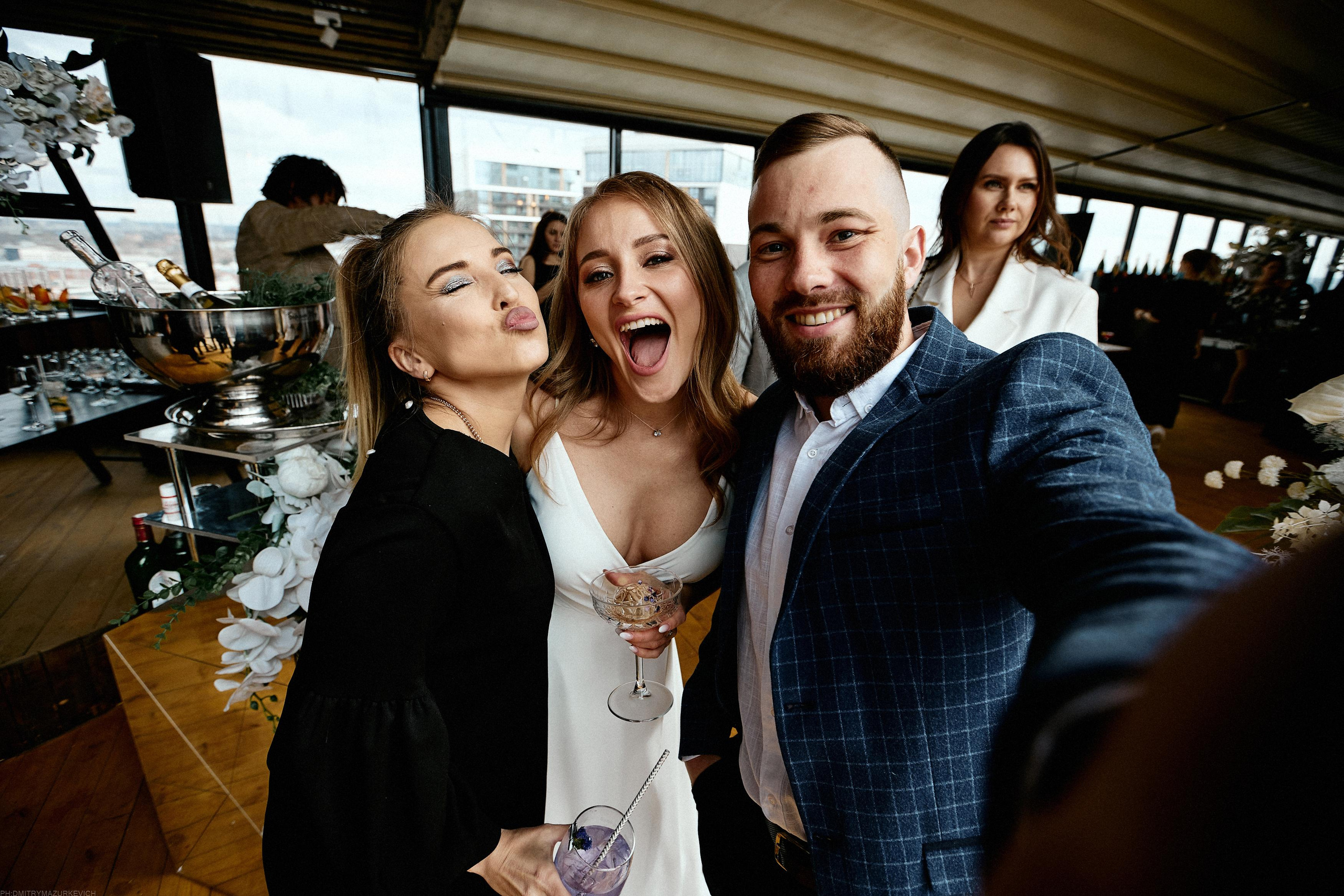 BUFFET. Дмитрий Мазуркевич: Профессиональный Репортажный Фотограф