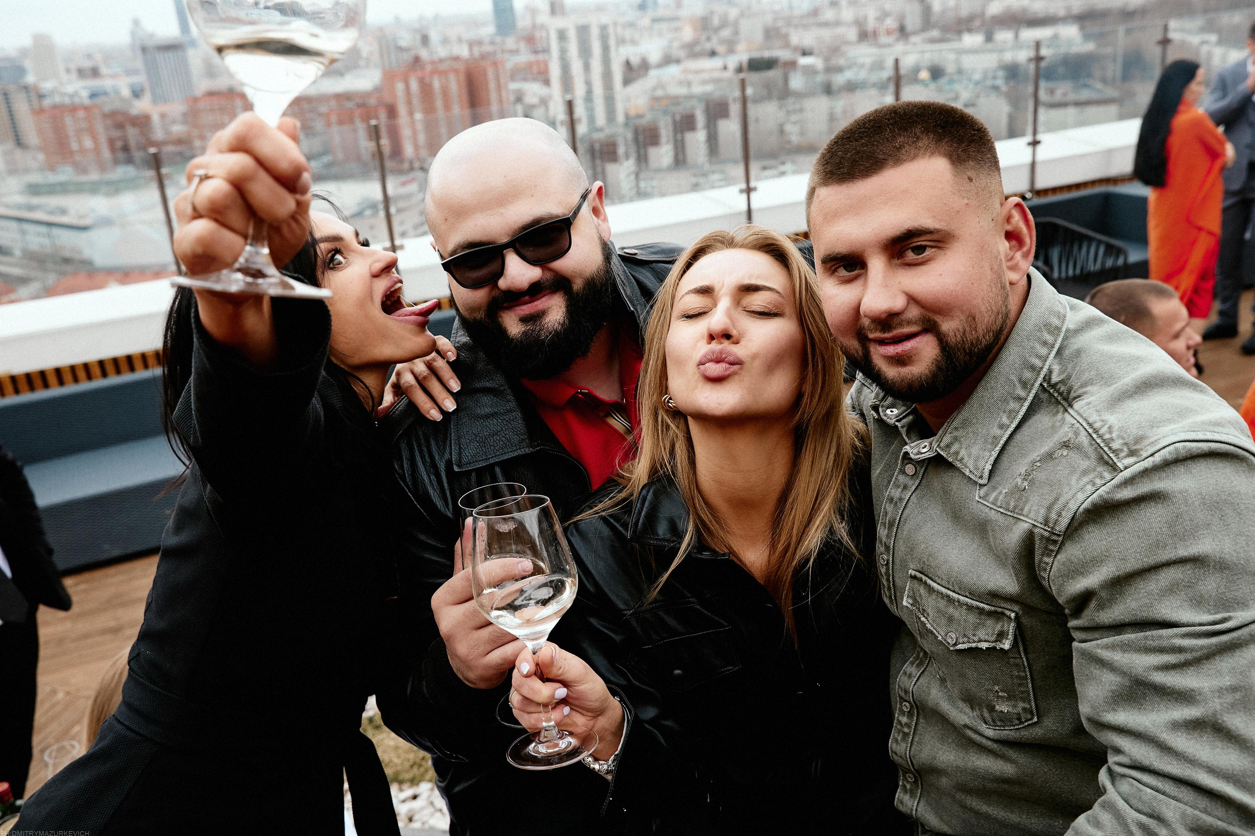 BUFFET. Дмитрий Мазуркевич: Профессиональный Репортажный Фотограф