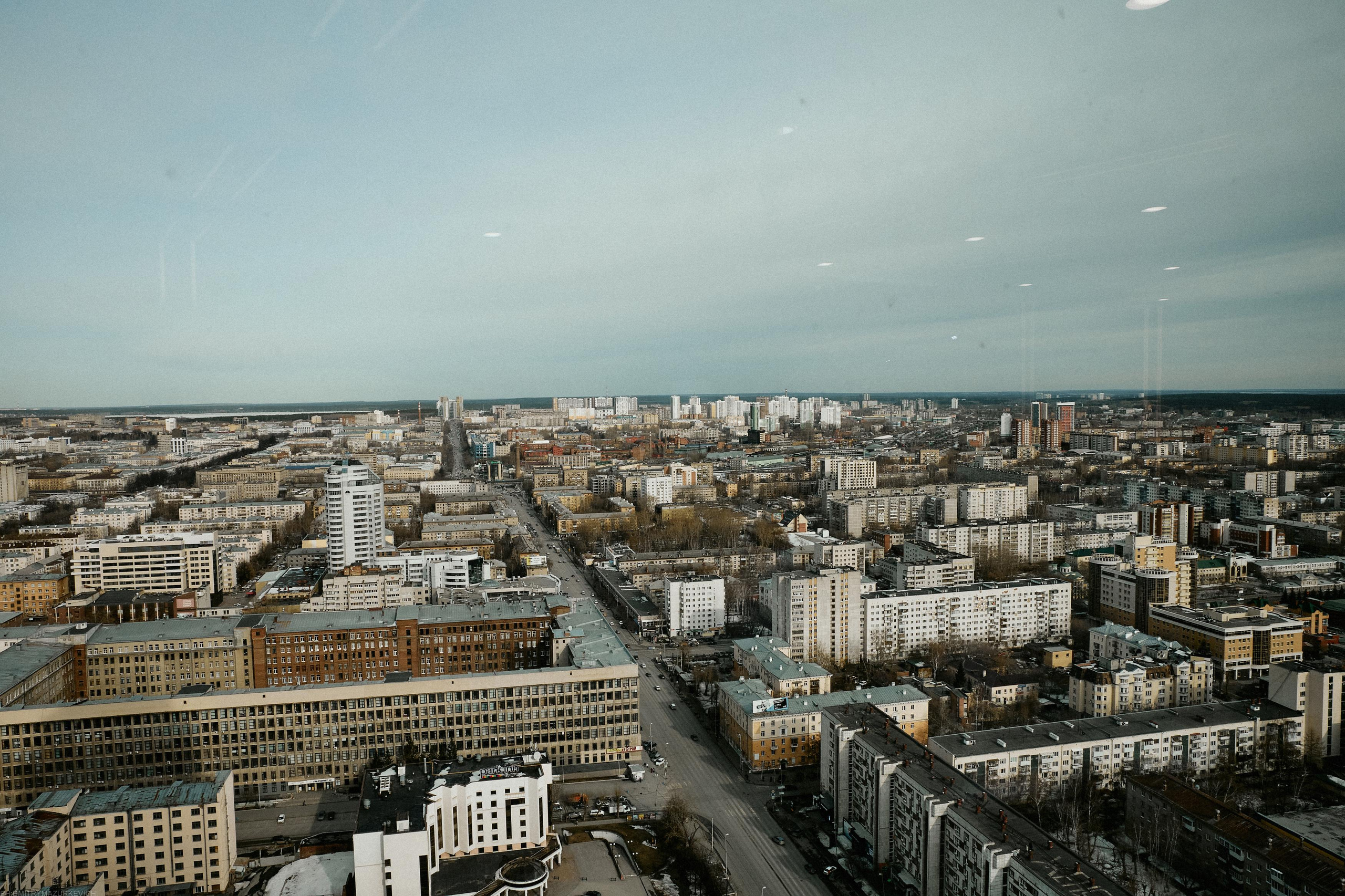 GIRL WITH DOBERMAN TATTOO. Дмитрий Мазуркевич: Профессиональный Репортажный Фотограф