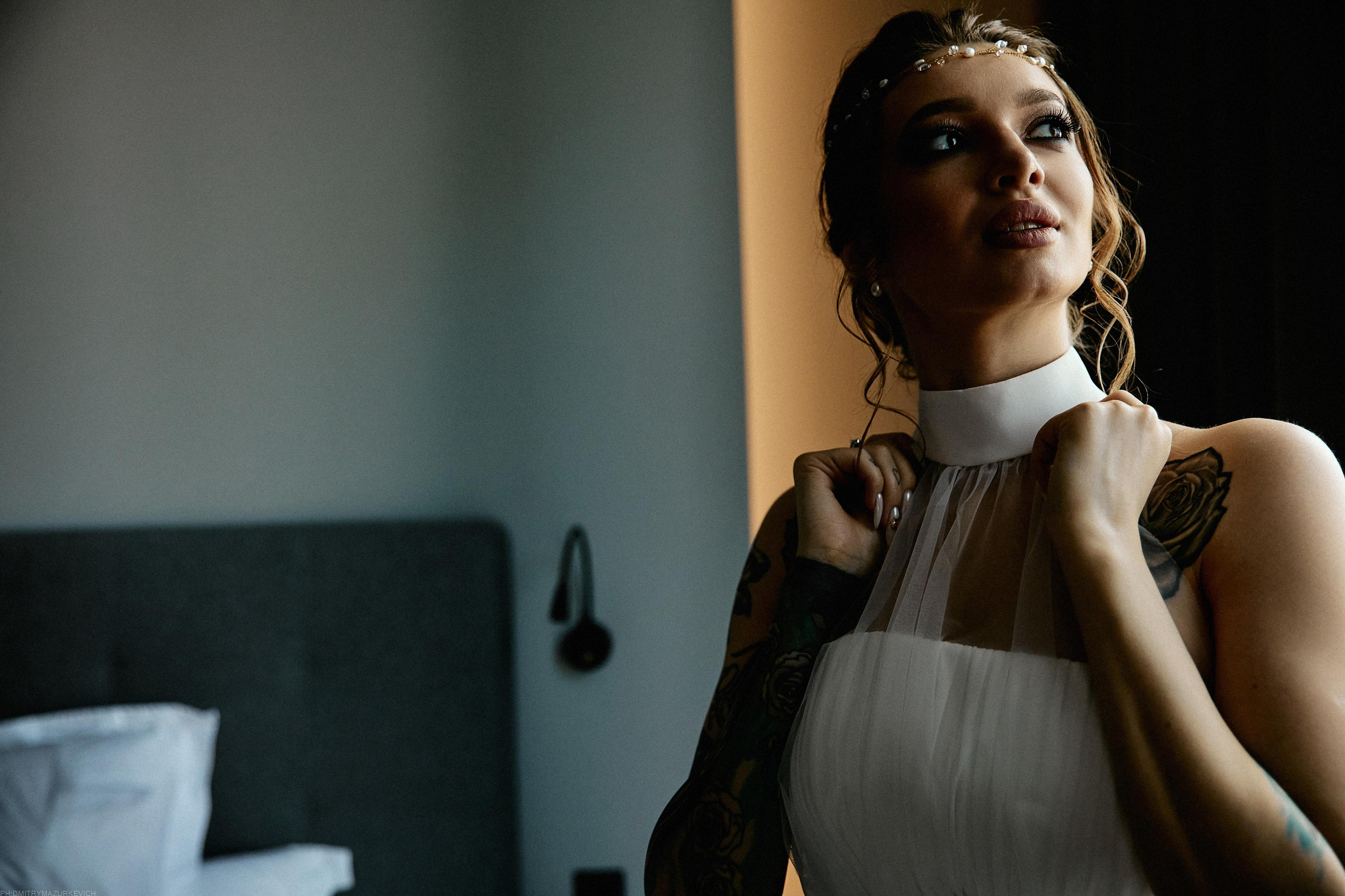 GIRL WITH DOBERMAN TATTOO. Дмитрий Мазуркевич: Профессиональный Репортажный Фотограф