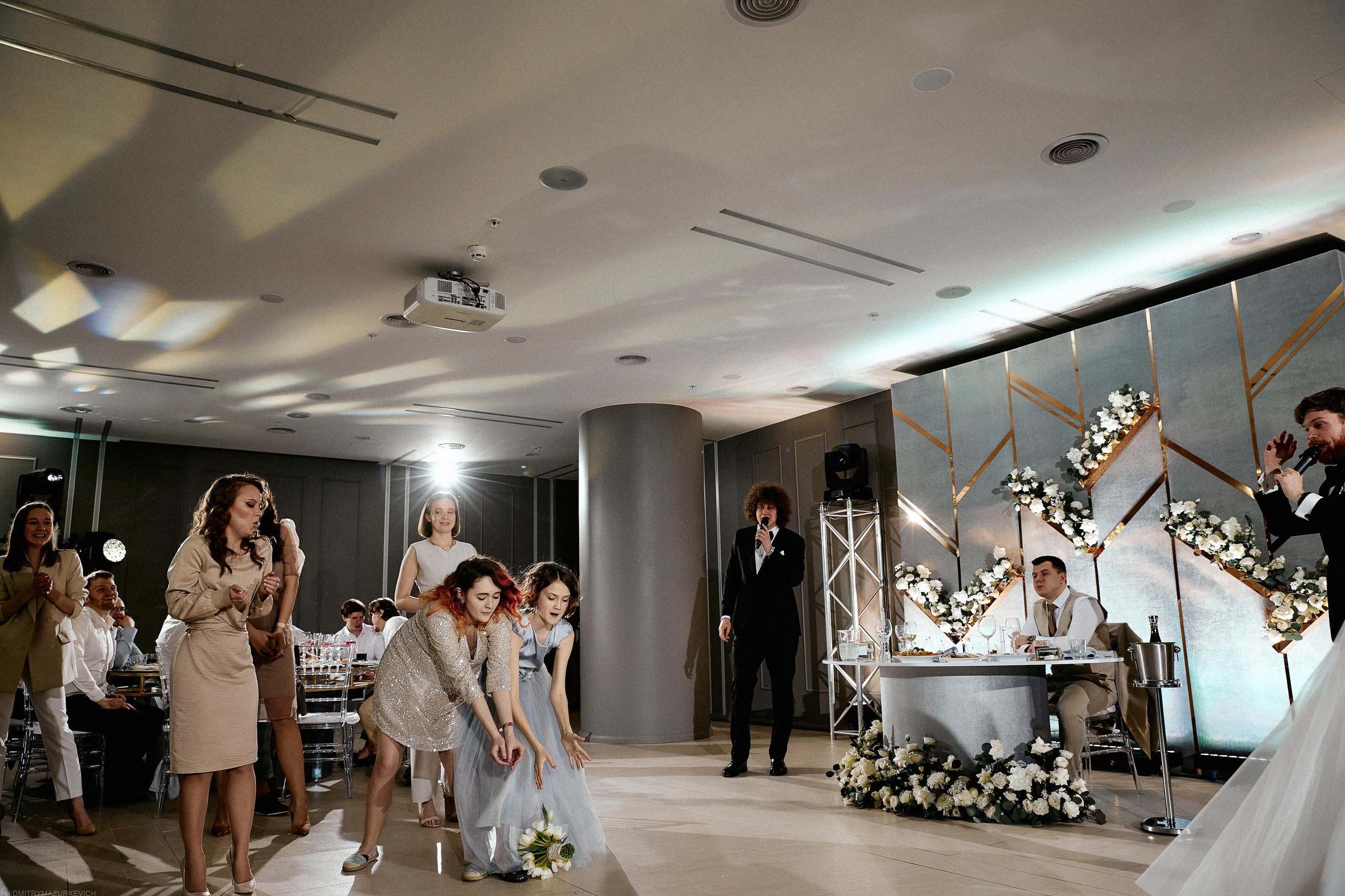 GIRL WITH DOBERMAN TATTOO. Дмитрий Мазуркевич: Профессиональный Репортажный Фотограф