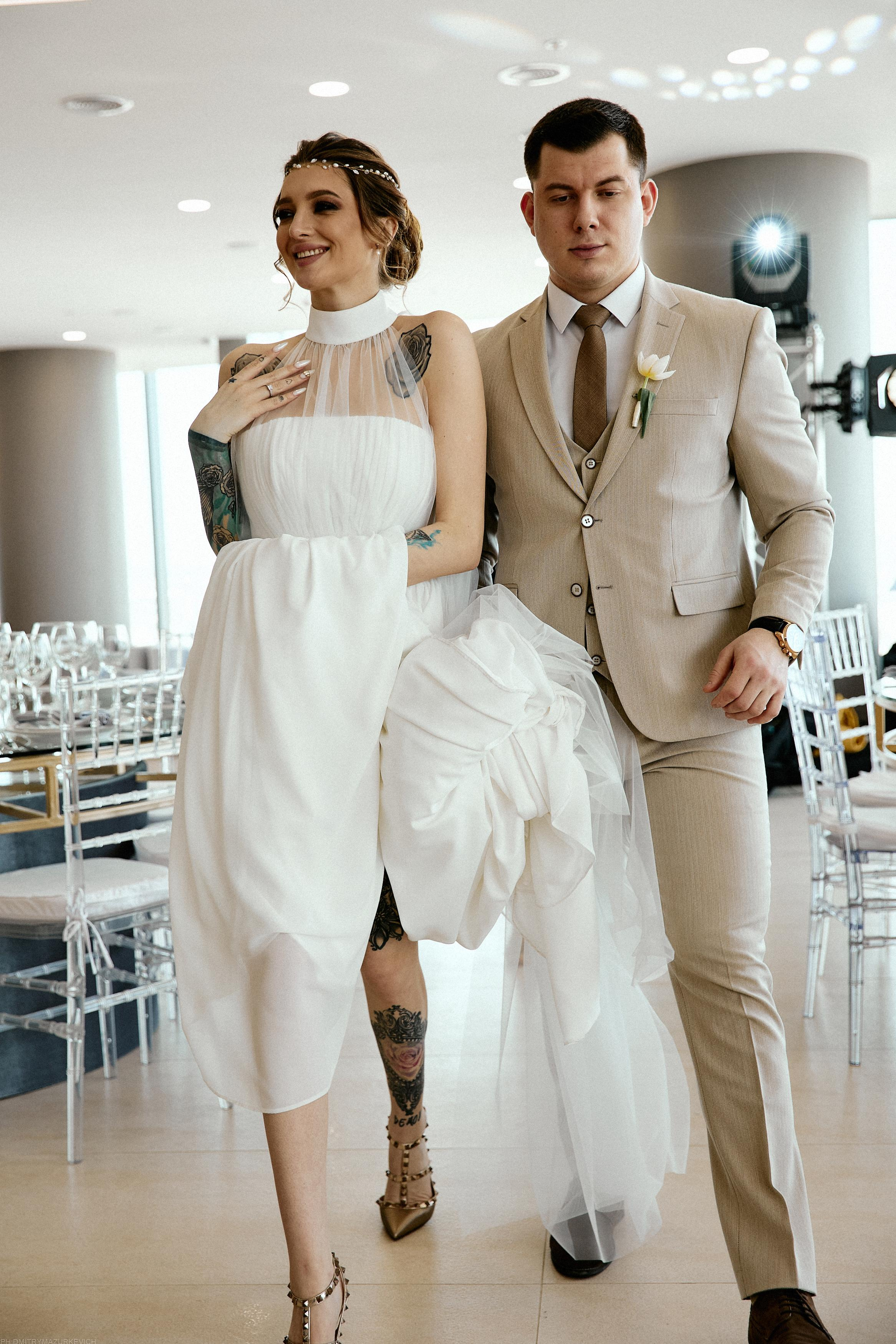 GIRL WITH DOBERMAN TATTOO. Дмитрий Мазуркевич: Профессиональный Репортажный Фотограф