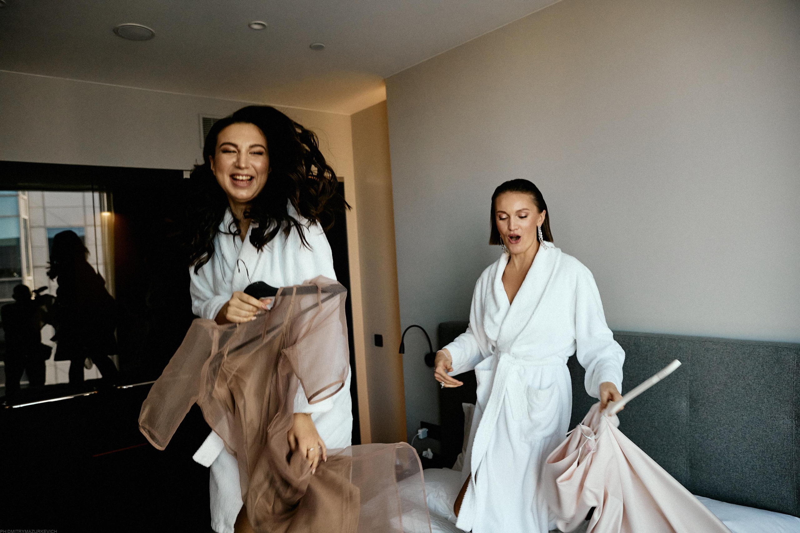 GIRL WITH DOBERMAN TATTOO. Дмитрий Мазуркевич: Профессиональный Репортажный Фотограф