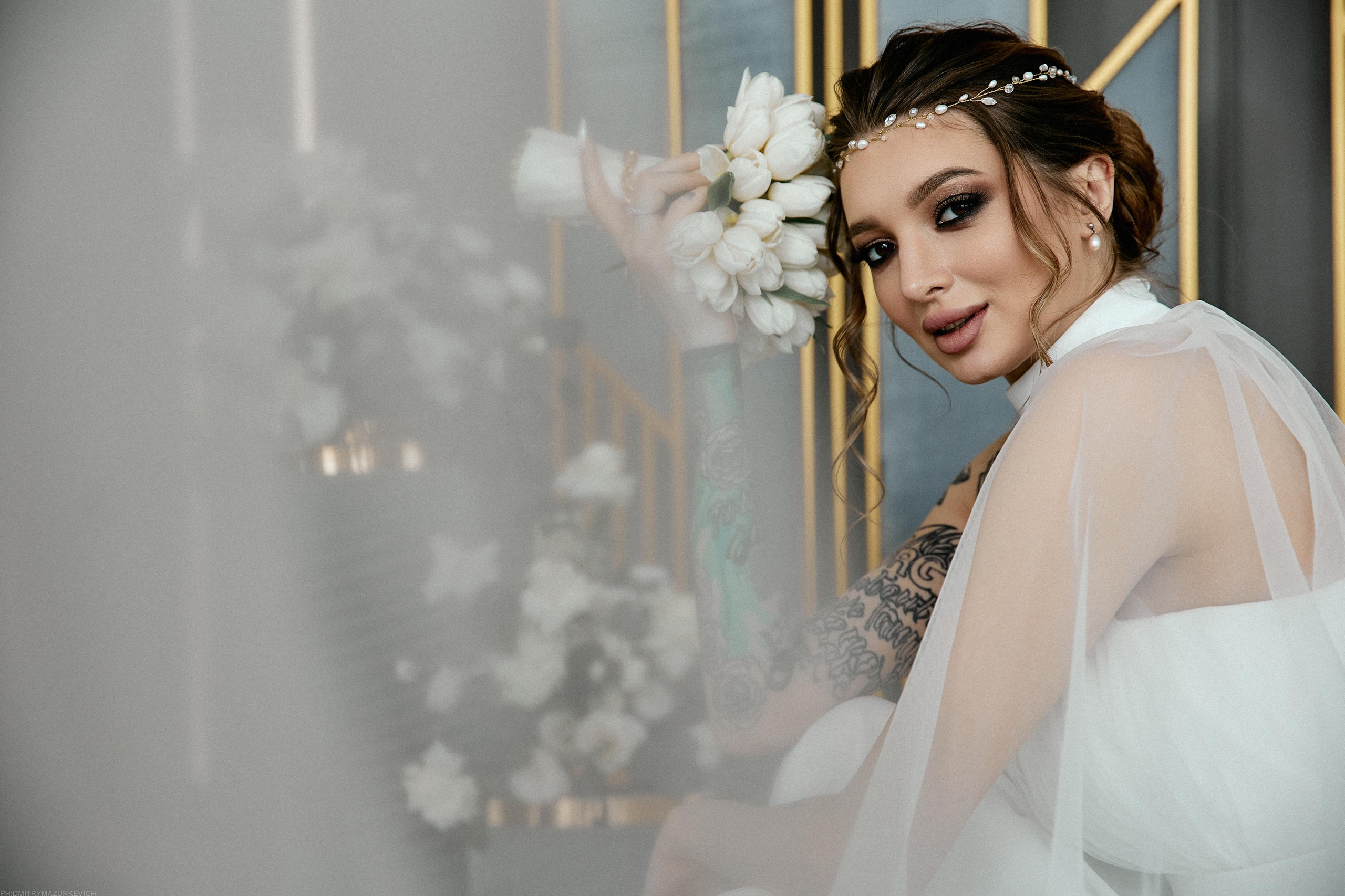 GIRL WITH DOBERMAN TATTOO. Дмитрий Мазуркевич: Профессиональный Репортажный Фотограф