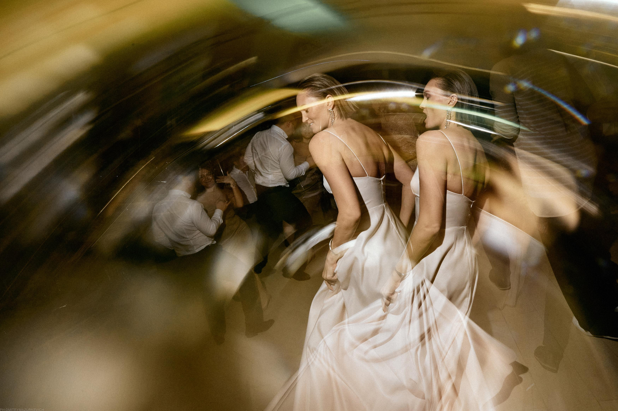 GIRL WITH DOBERMAN TATTOO. Дмитрий Мазуркевич: Профессиональный Репортажный Фотограф