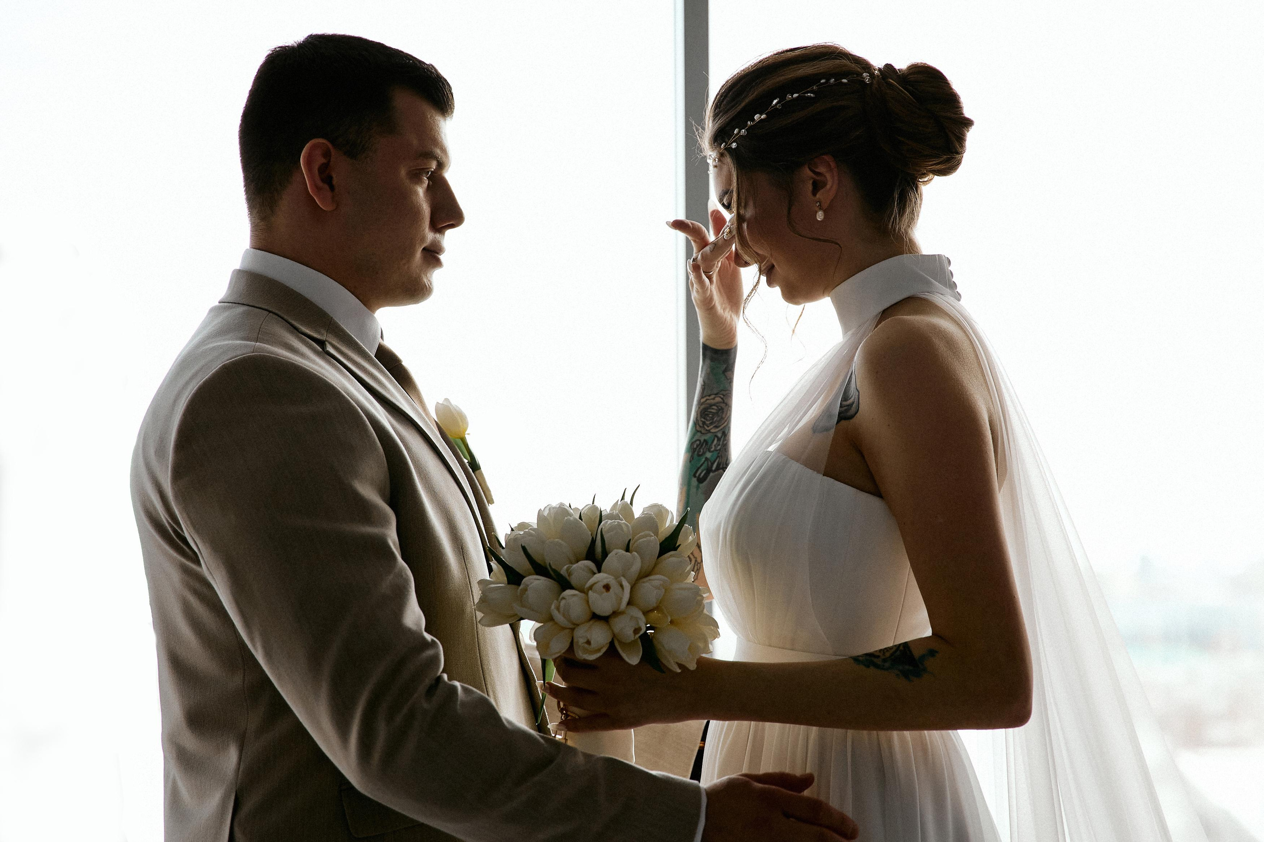 GIRL WITH DOBERMAN TATTOO. Дмитрий Мазуркевич: Профессиональный Репортажный Фотограф