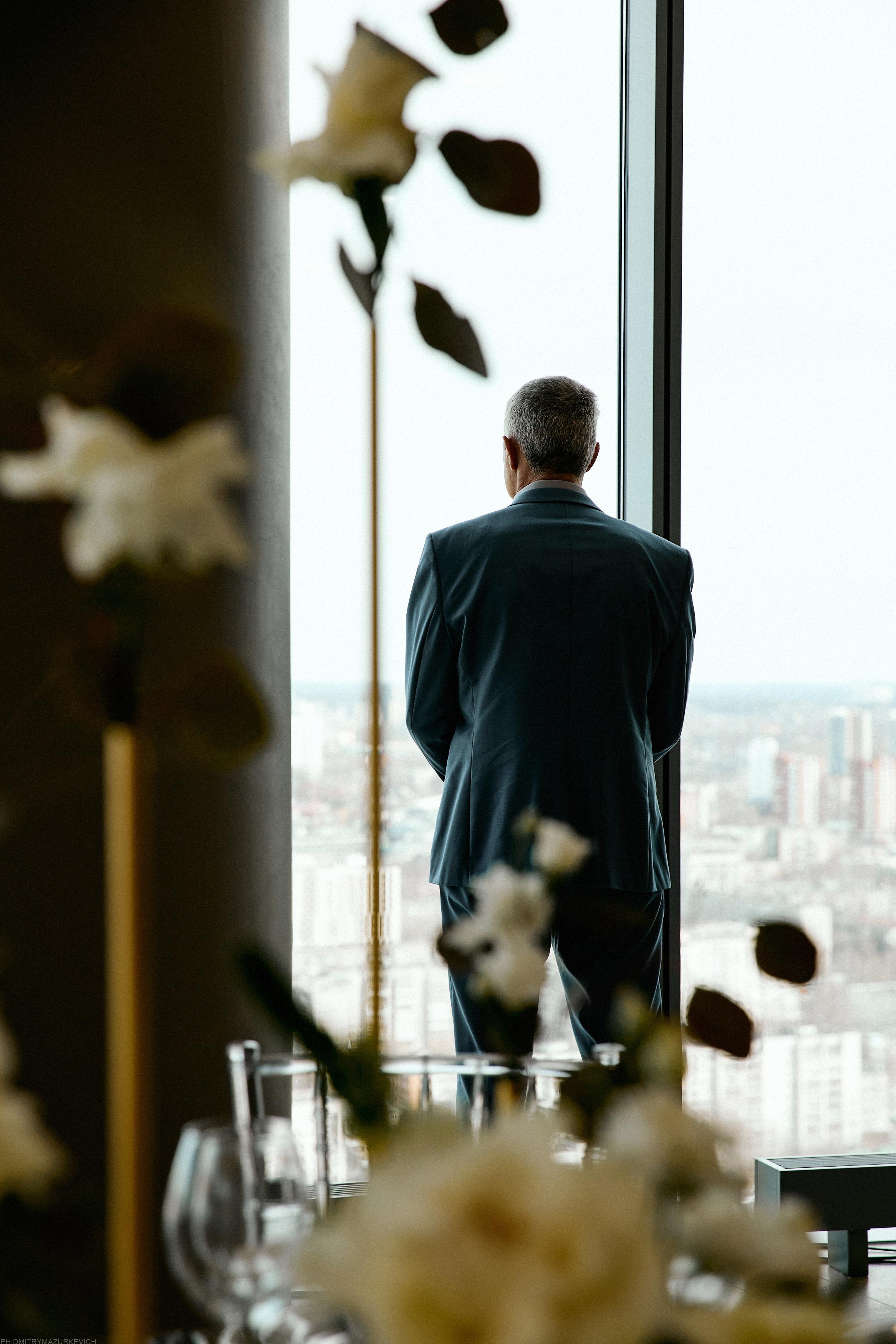 GIRL WITH DOBERMAN TATTOO. Дмитрий Мазуркевич: Профессиональный Репортажный Фотограф