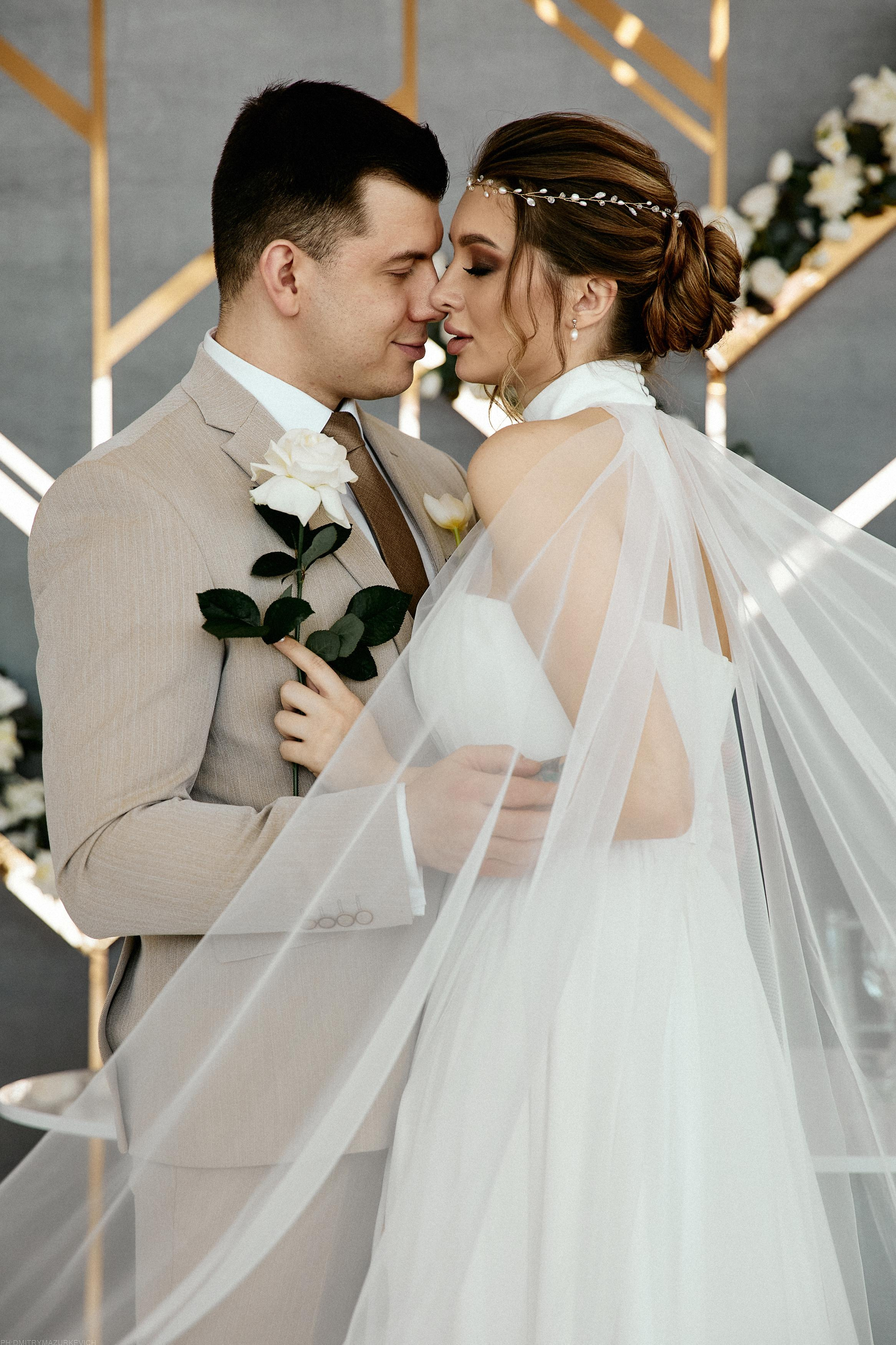 GIRL WITH DOBERMAN TATTOO. Дмитрий Мазуркевич: Профессиональный Репортажный Фотограф