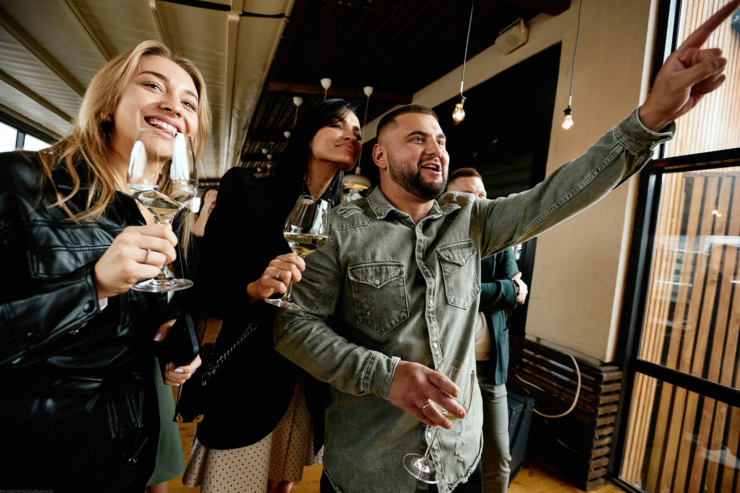 BUFFET. Дмитрий Мазуркевич: Профессиональный Репортажный Фотограф