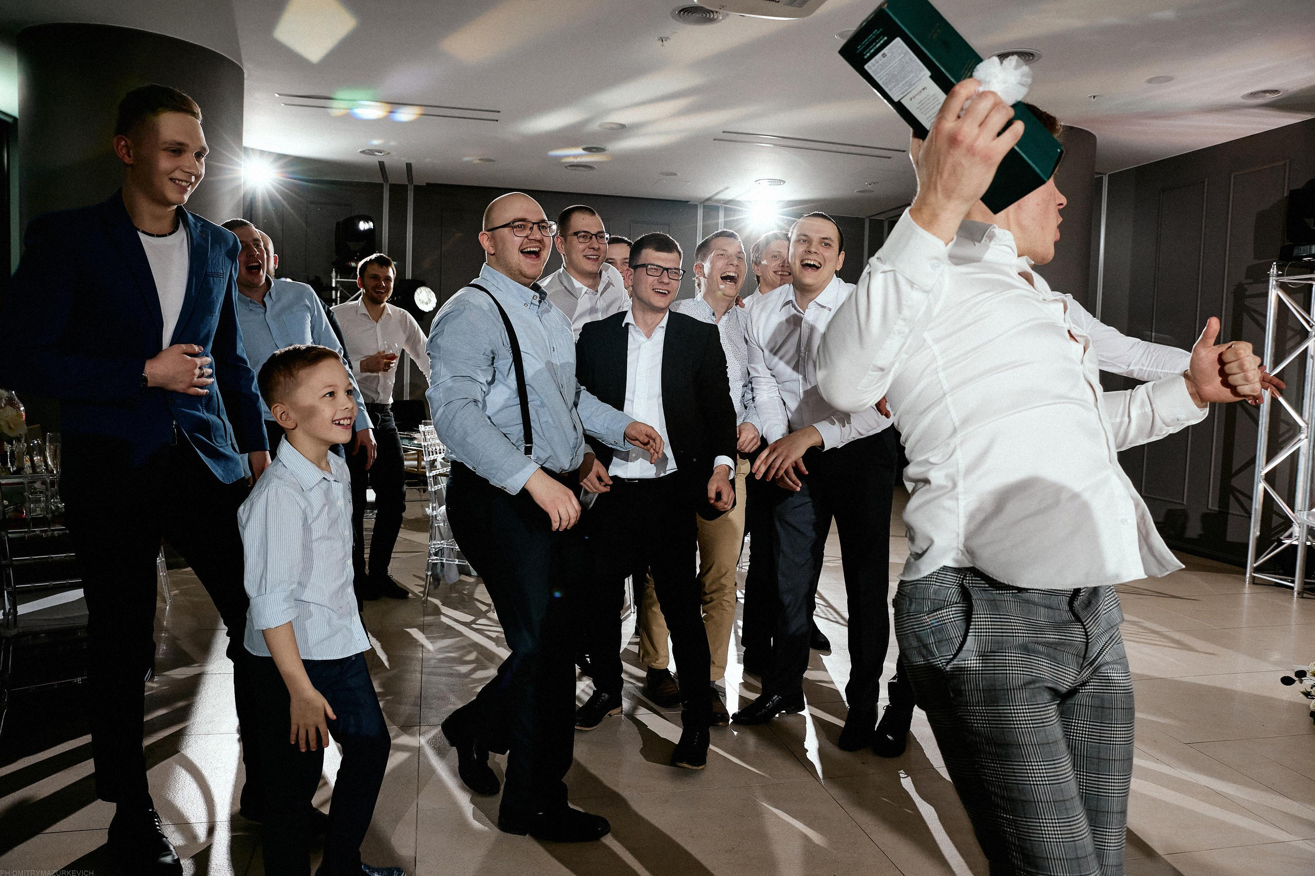 GIRL WITH DOBERMAN TATTOO. Дмитрий Мазуркевич: Профессиональный Репортажный Фотограф