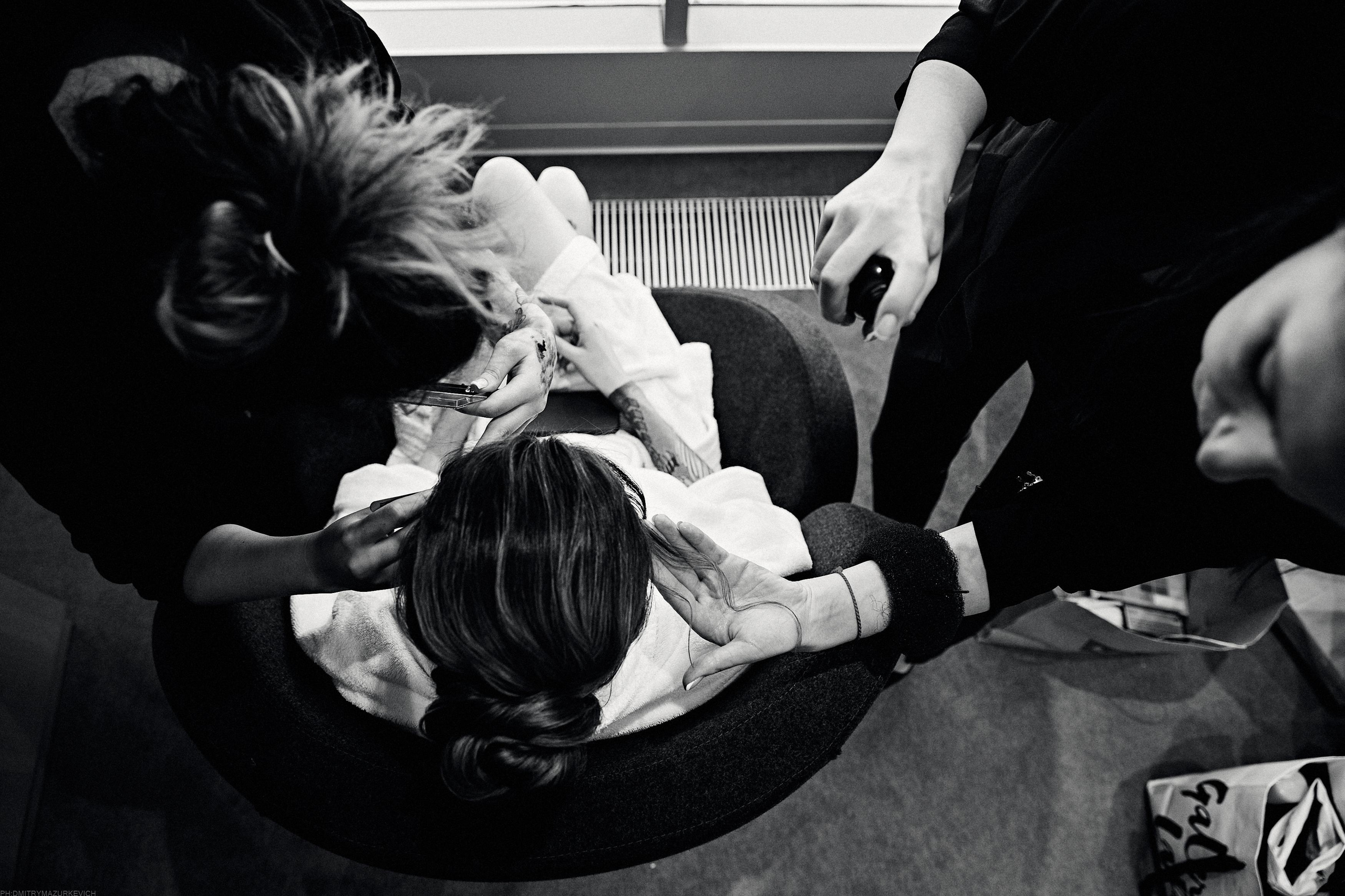 GIRL WITH DOBERMAN TATTOO. Дмитрий Мазуркевич: Профессиональный Репортажный Фотограф